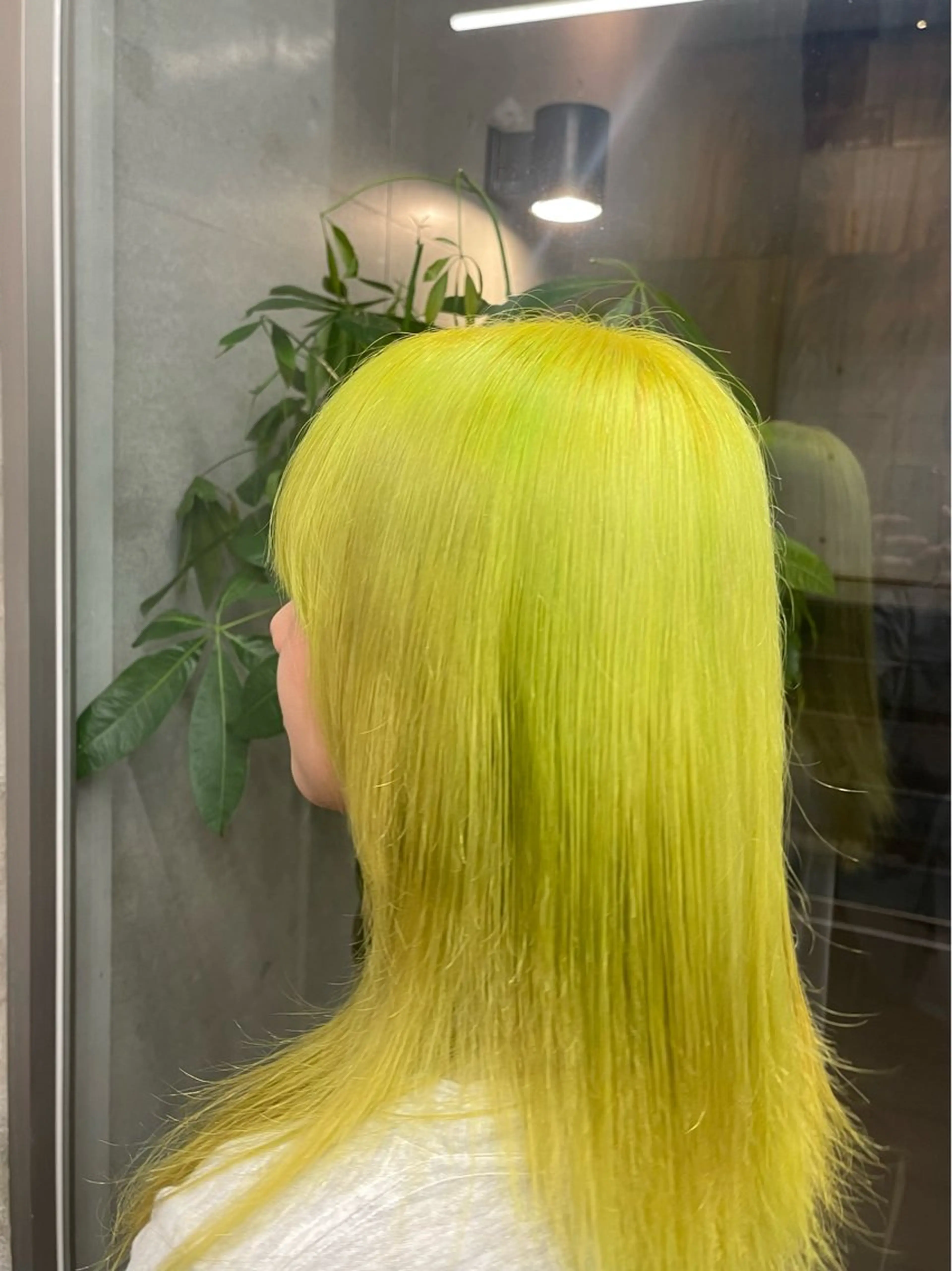 セミロング ハイトーン×デザイン 似合わせ/Yoheiのヘアスタイル