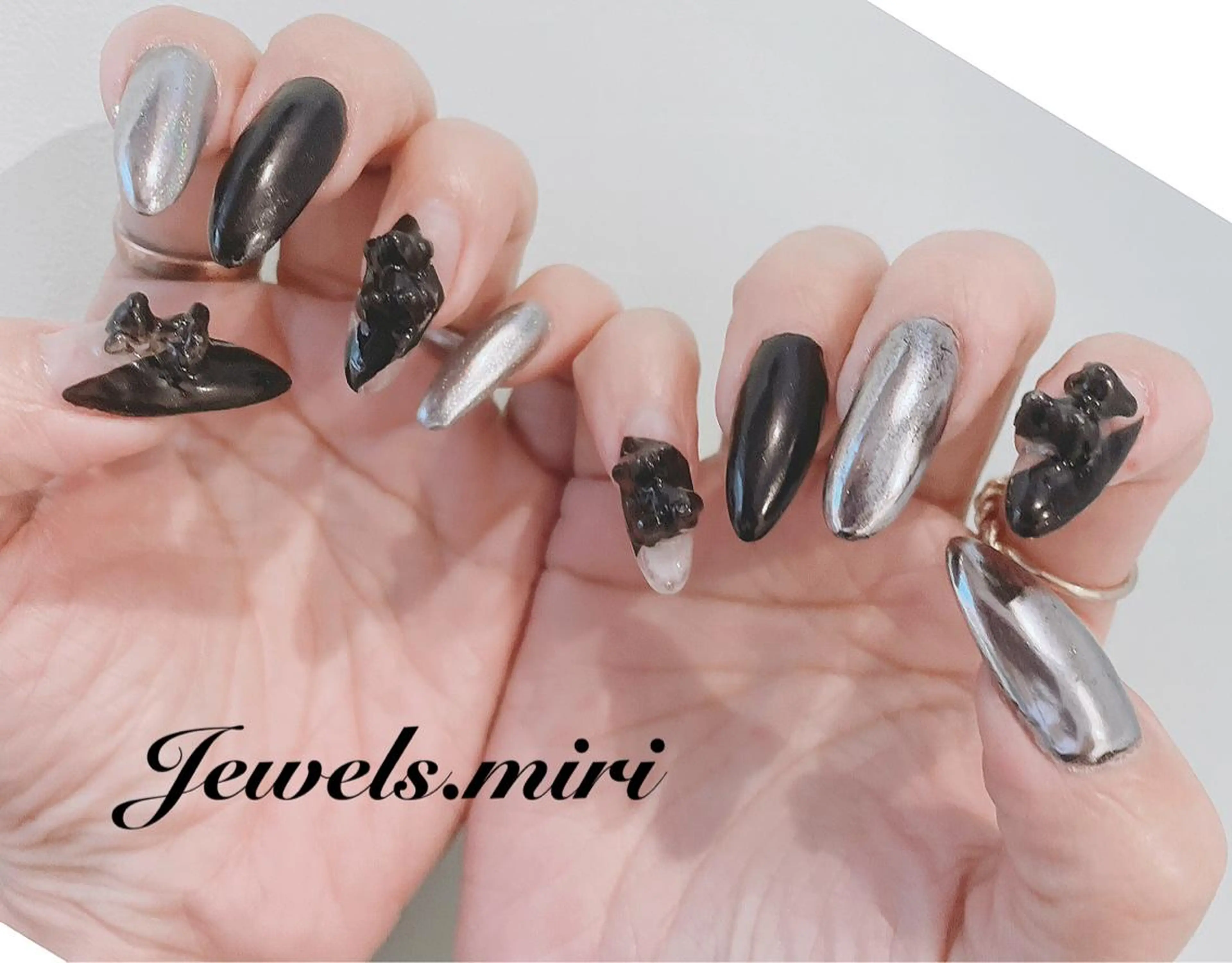 ネイル ショートネイル Jewels nail lily 白楽所属・ネイルサロン Jewels Mのネイルデザイン