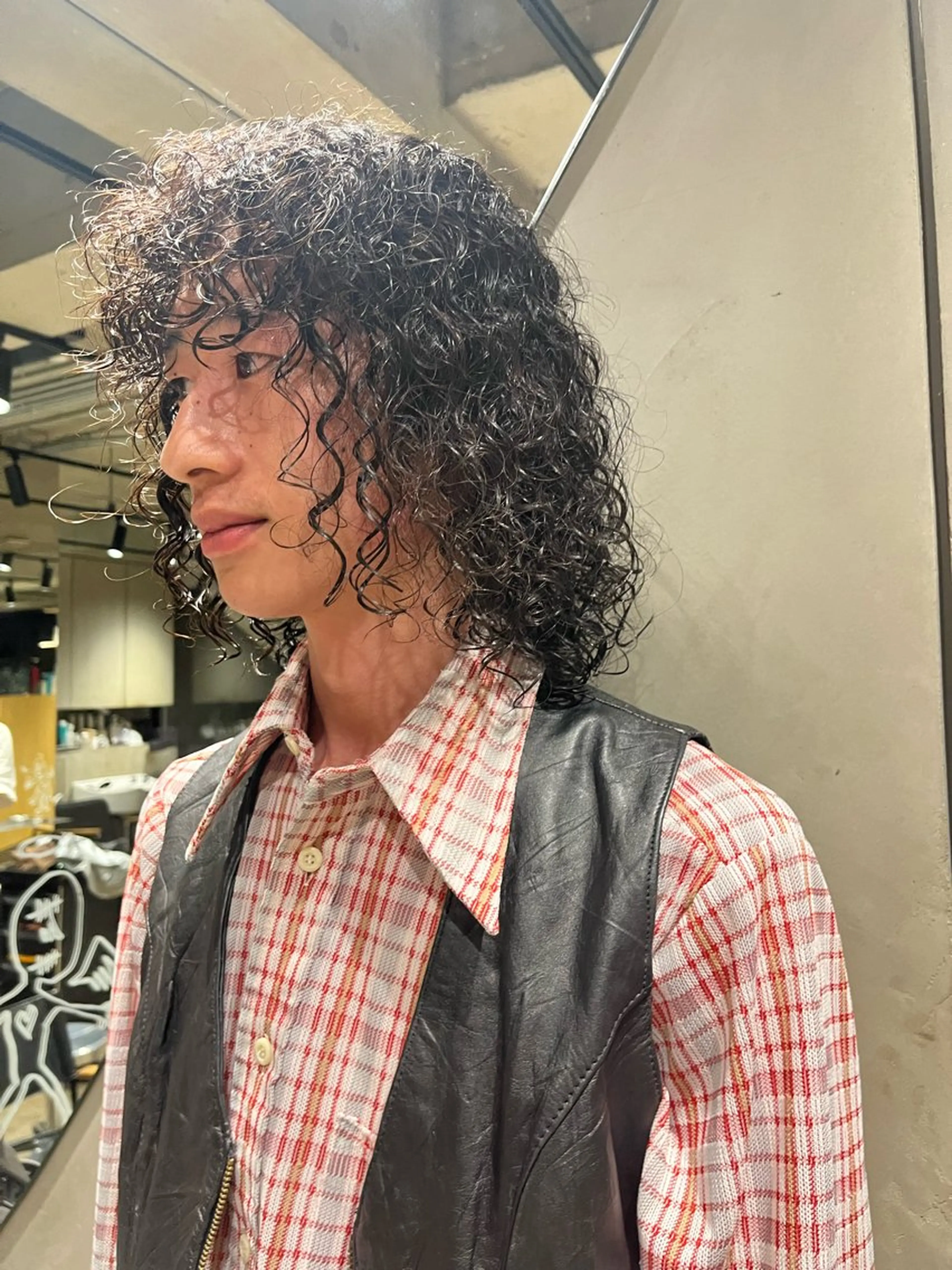 カラー パーマ 田中 隼斗のヘアスタイル