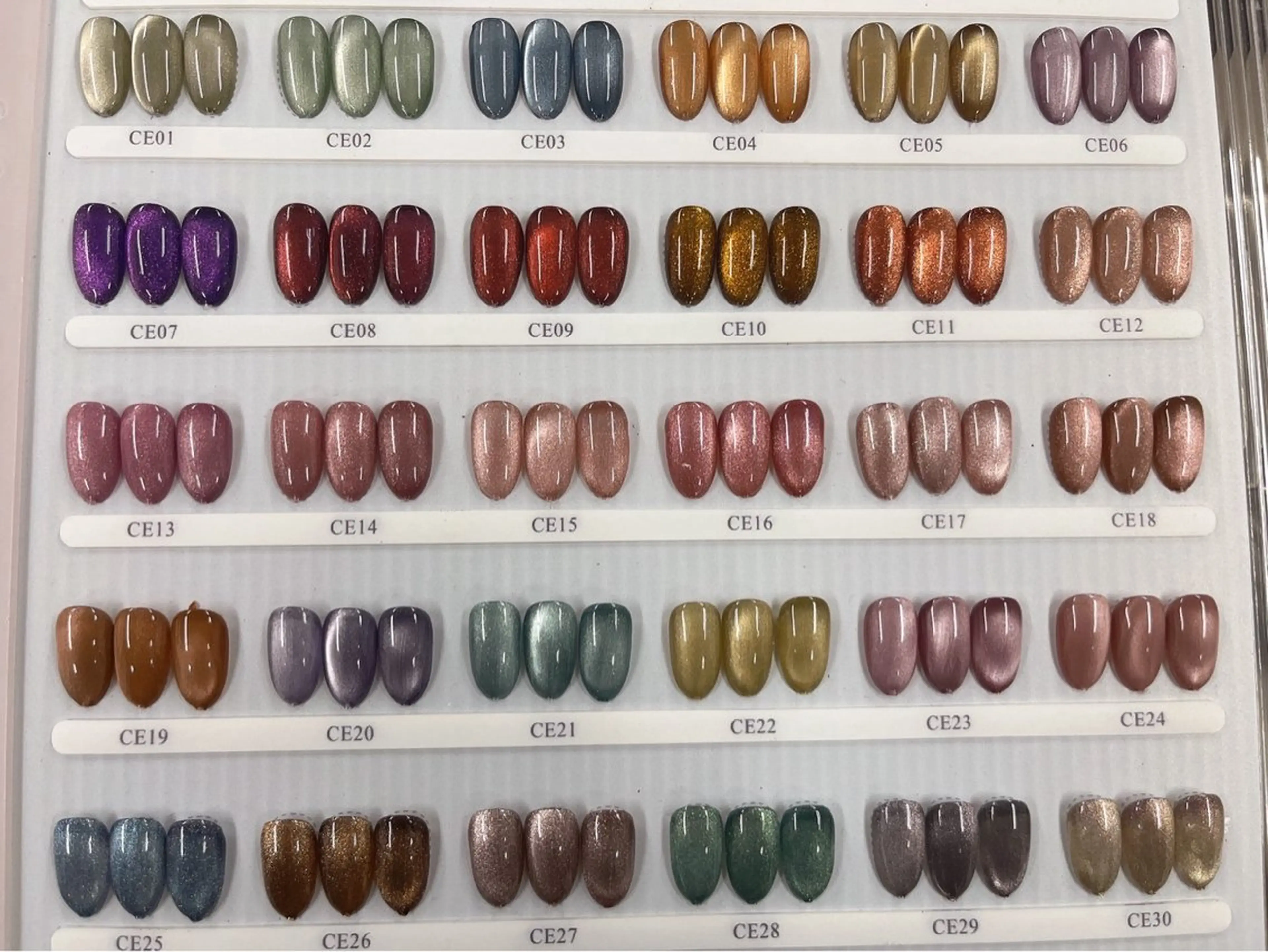 ネイル Nailsalon KITTY 立川店 （ネイルサロンキティタチカワテン）所属・KITTY Mayuのネイルデザイン