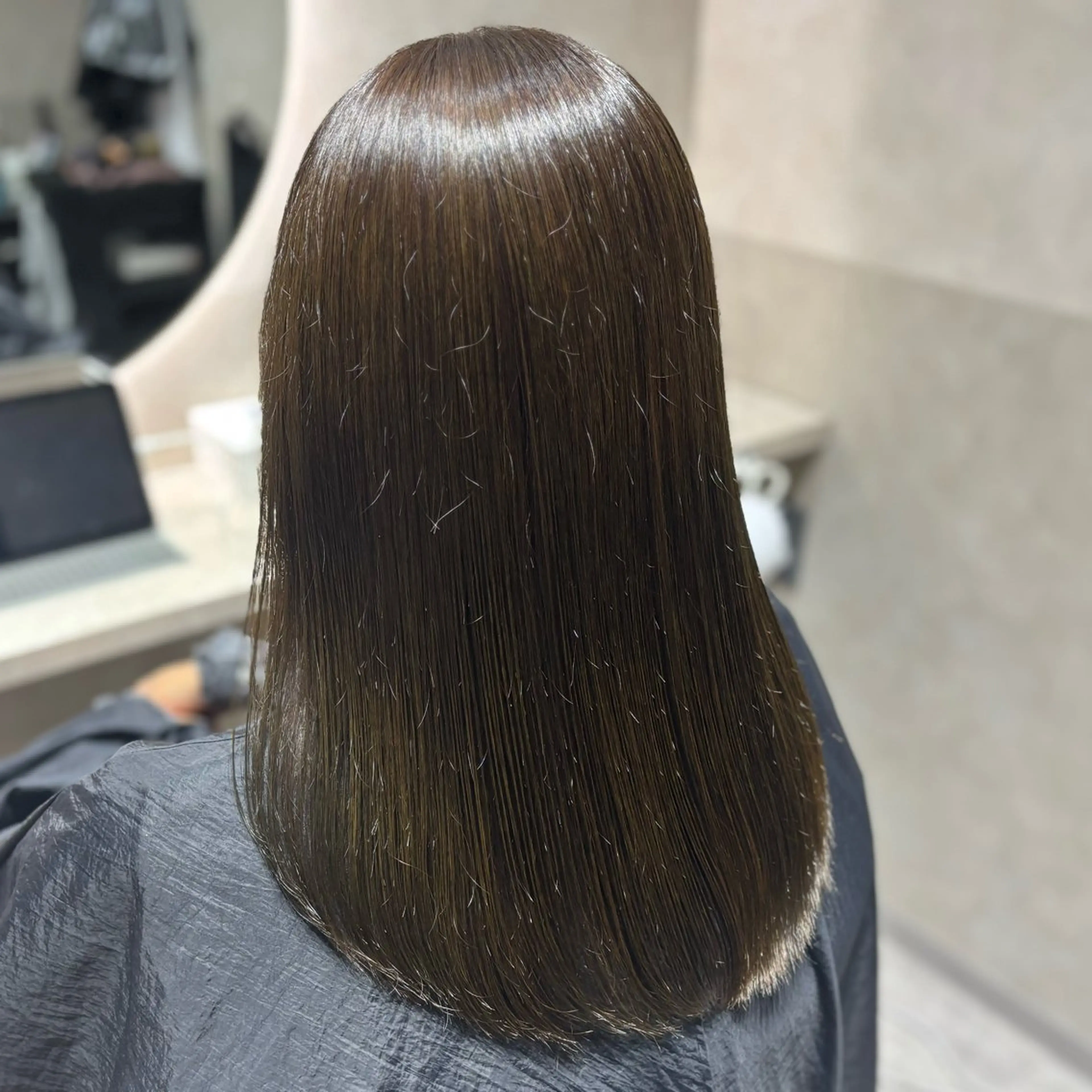 セミロング カラー カット ヘアカラー トリートメント classic kawasaki所属・川崎のカラー職人🥣 kentaのヘアスタイル