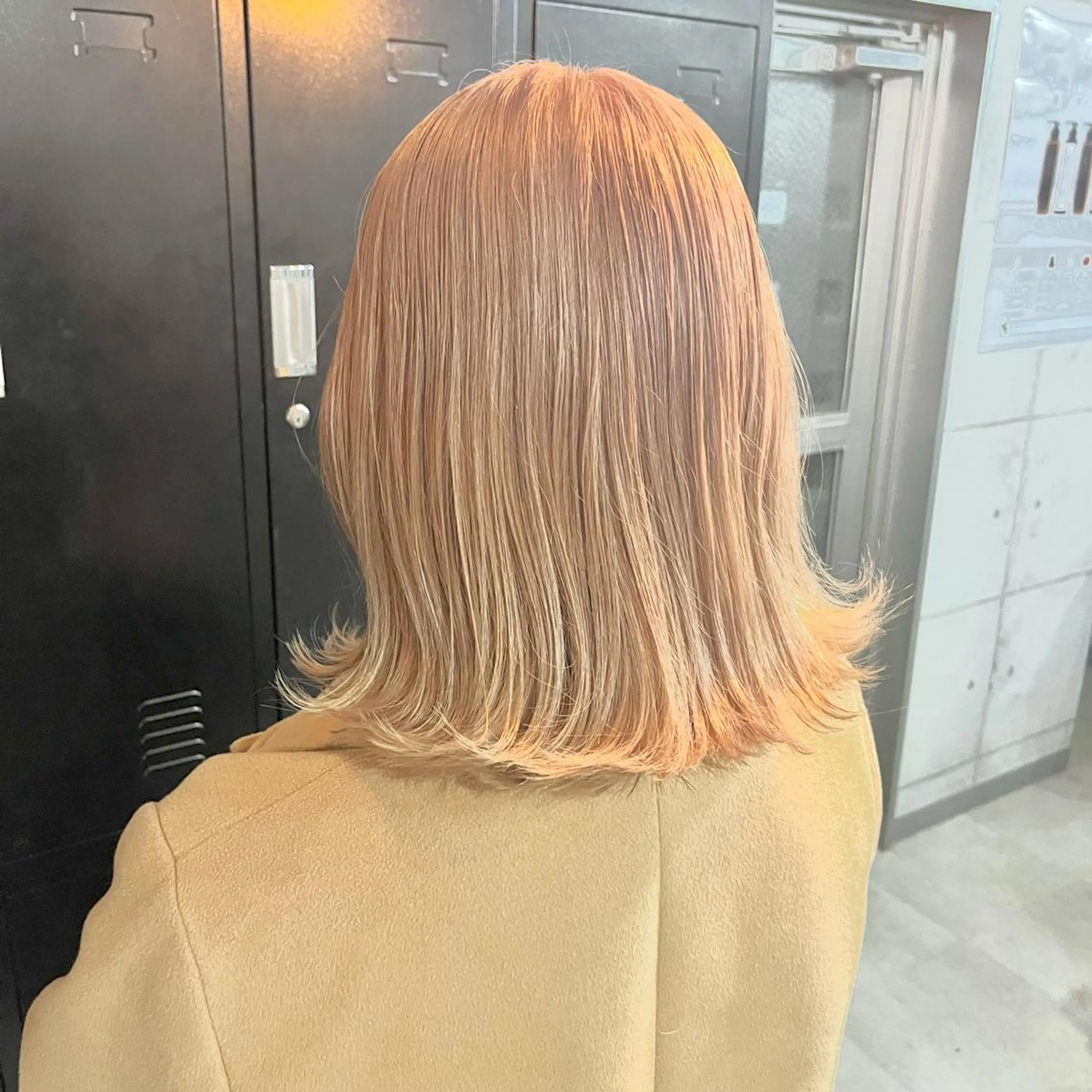 ミディアム ヘアカラー トリートメント 🌈カラー特化 ハイトーンけいと🌈のヘアスタイル