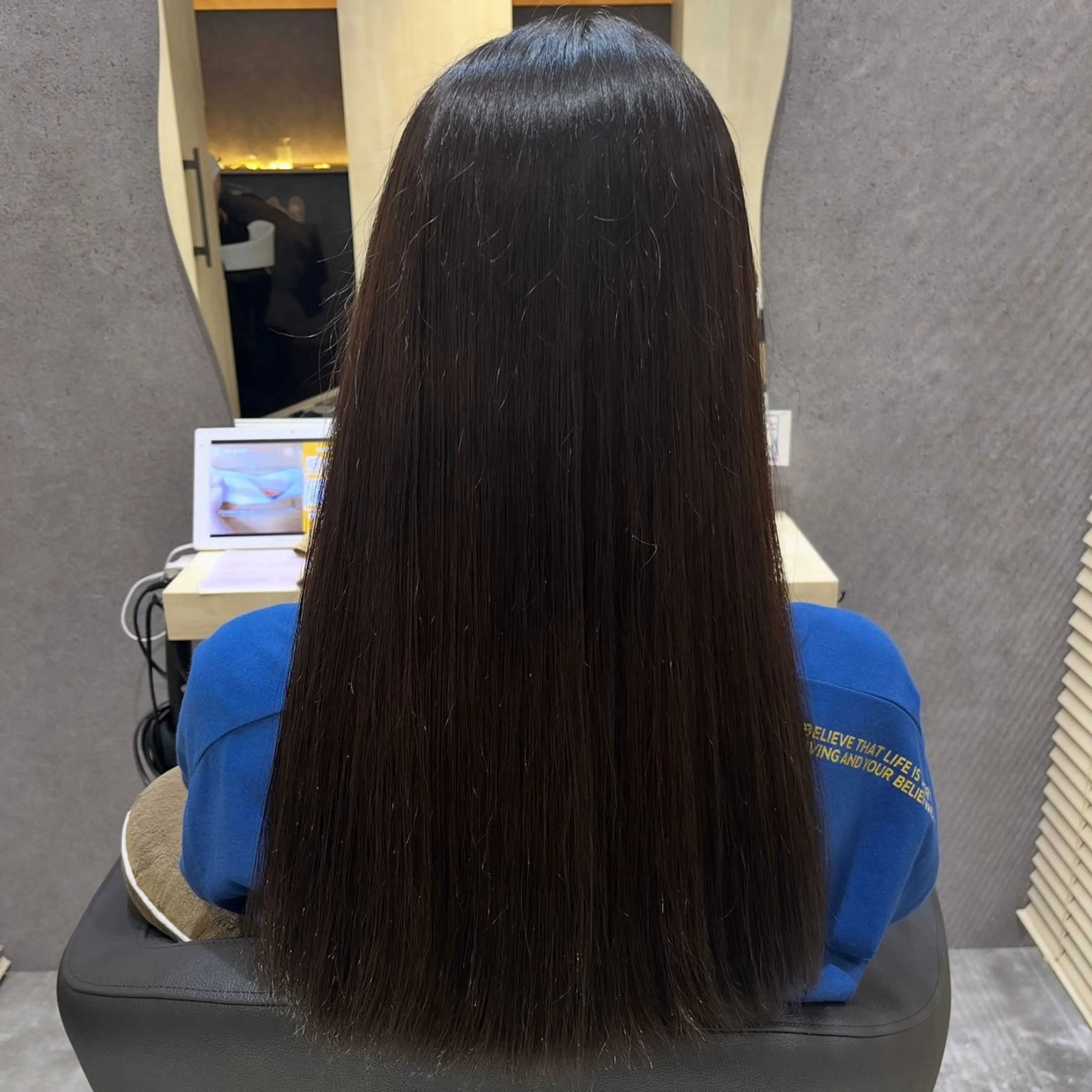 【受験生・就活生応援📣】 暗染めカラー➕トリートメントの写真