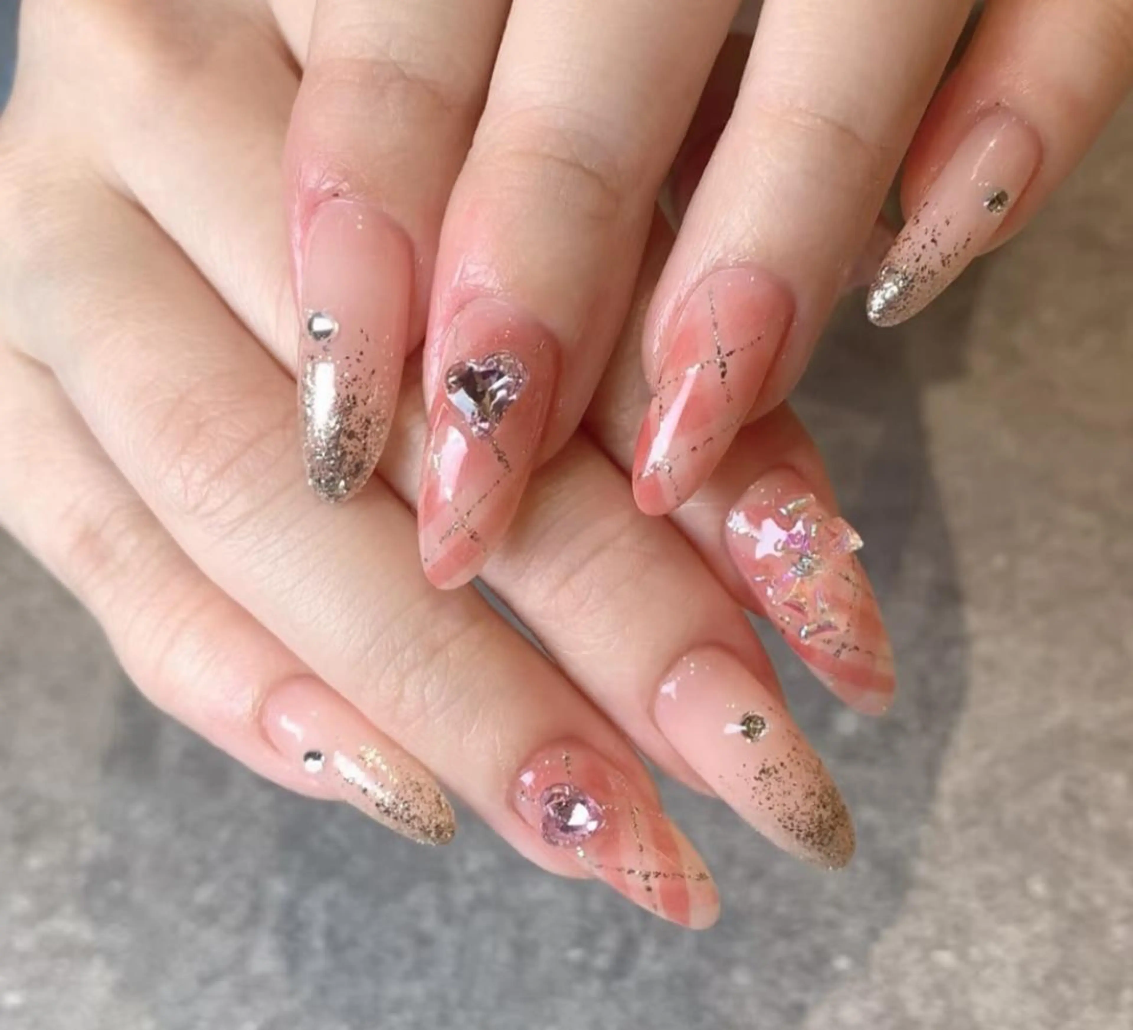 ネイル ハンドネイル 🎀 KiKi_nailのネイルデザイン