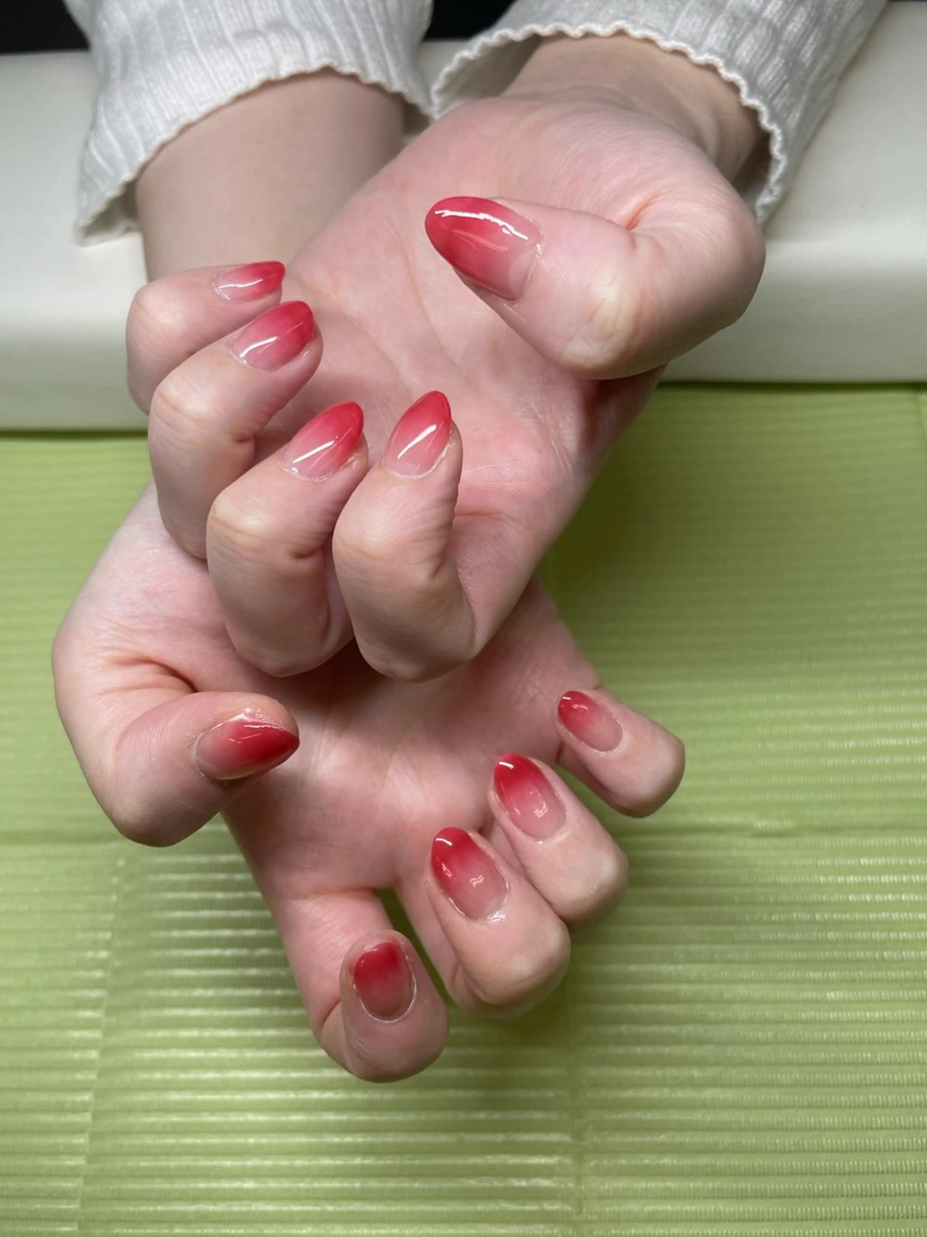 Lily Beauty天神西通り店所属・坂田 美生のネイルデザイン