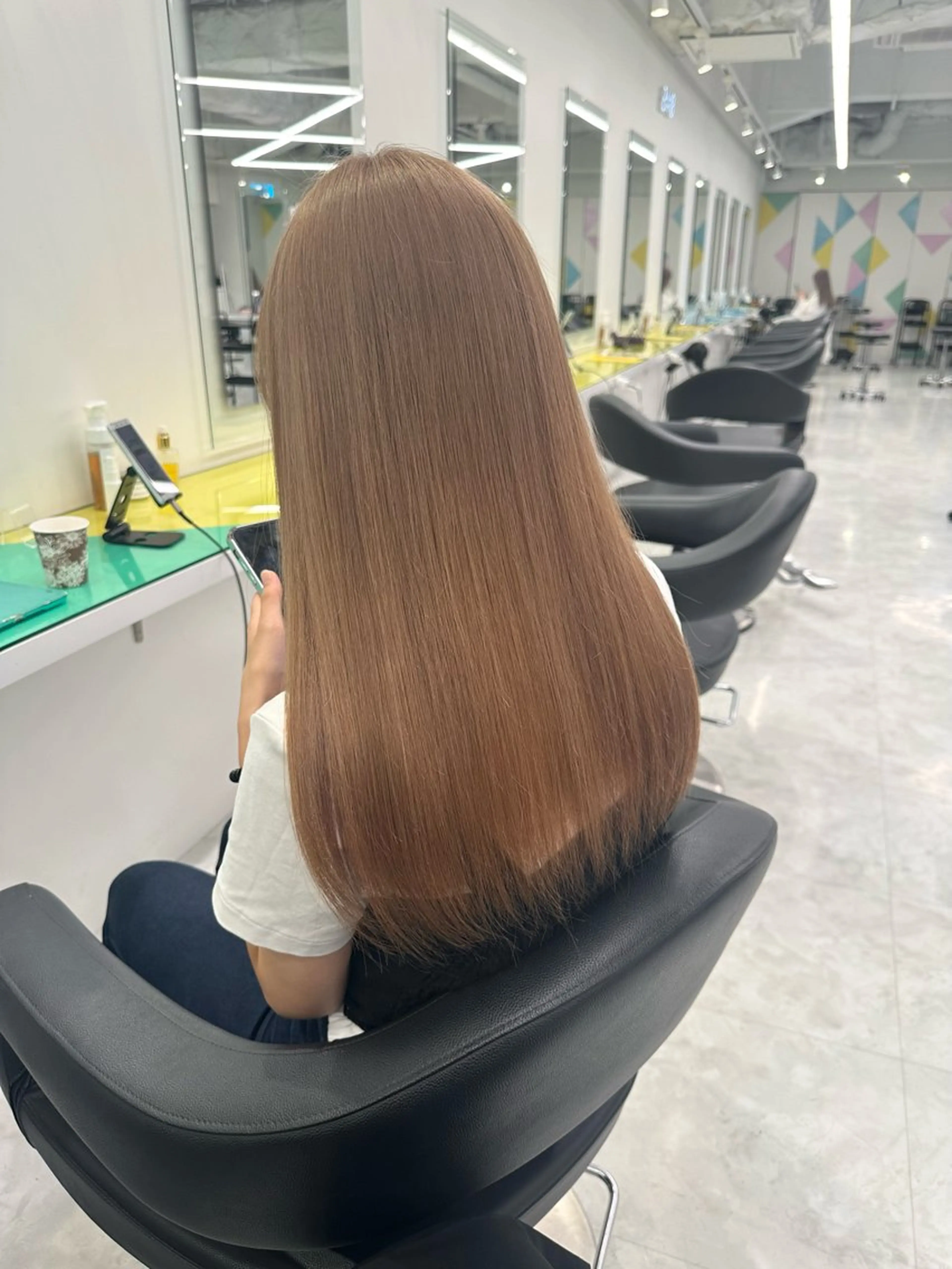 ロング カラー ヘアカラー 大人っぽベージュ🤍 当日予約◎ヒロトのヘアスタイル