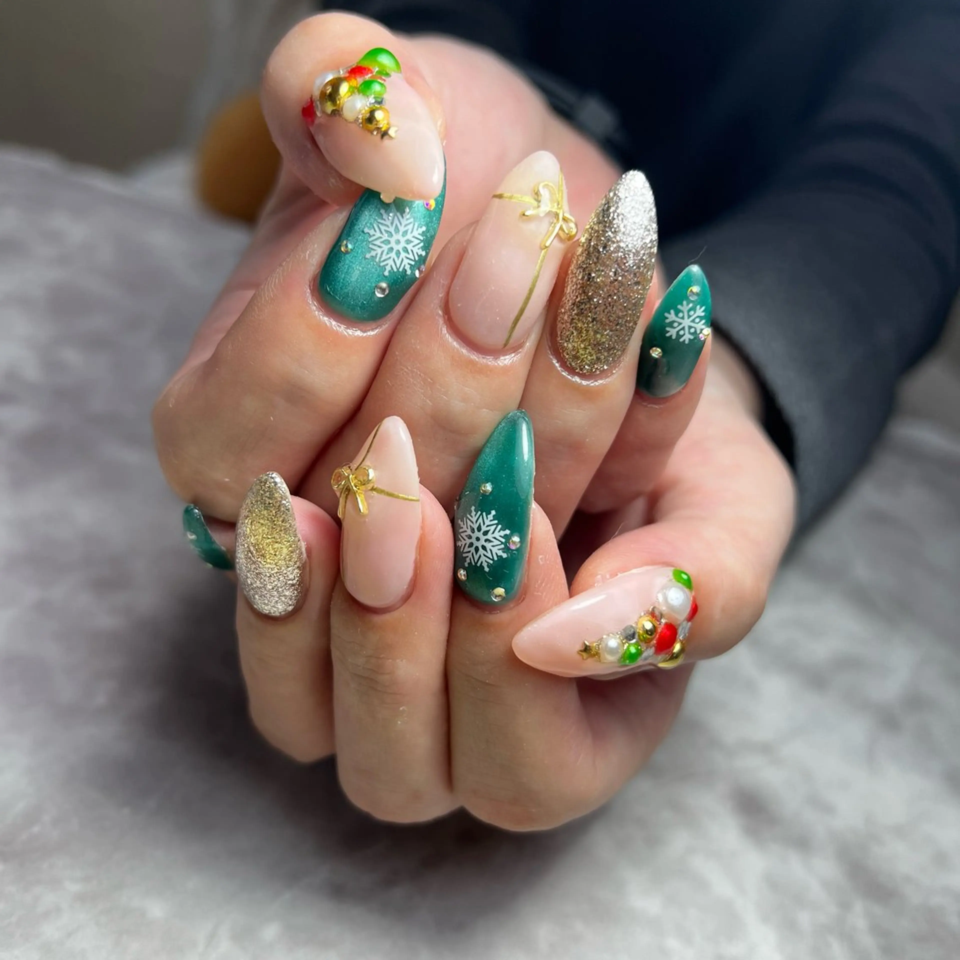 ネイル ハンドネイル Dia Nail AKIのネイルデザイン