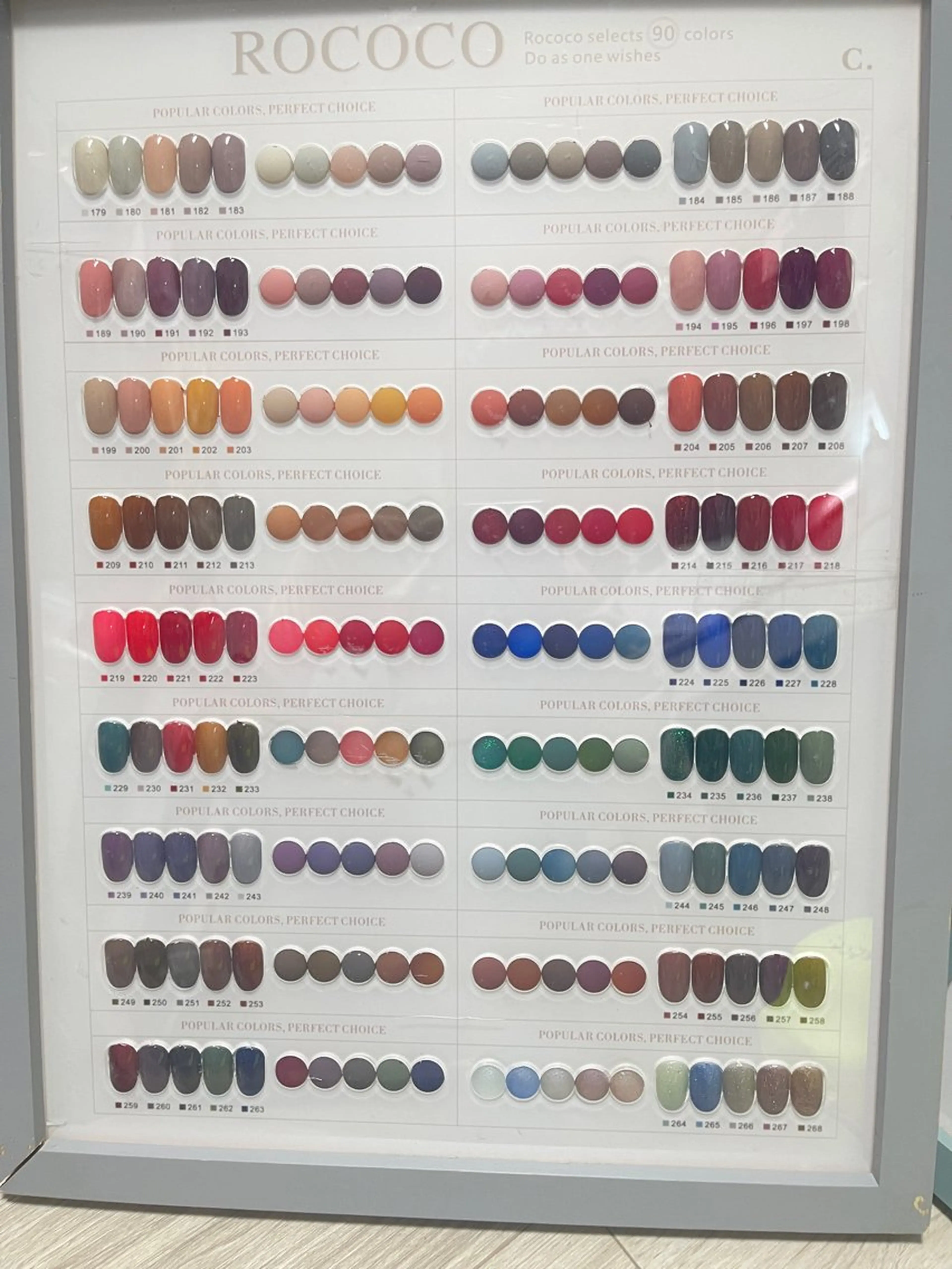 ネイル EE.Nail所属・FuFu.Nail 2️⃣番のネイルデザイン