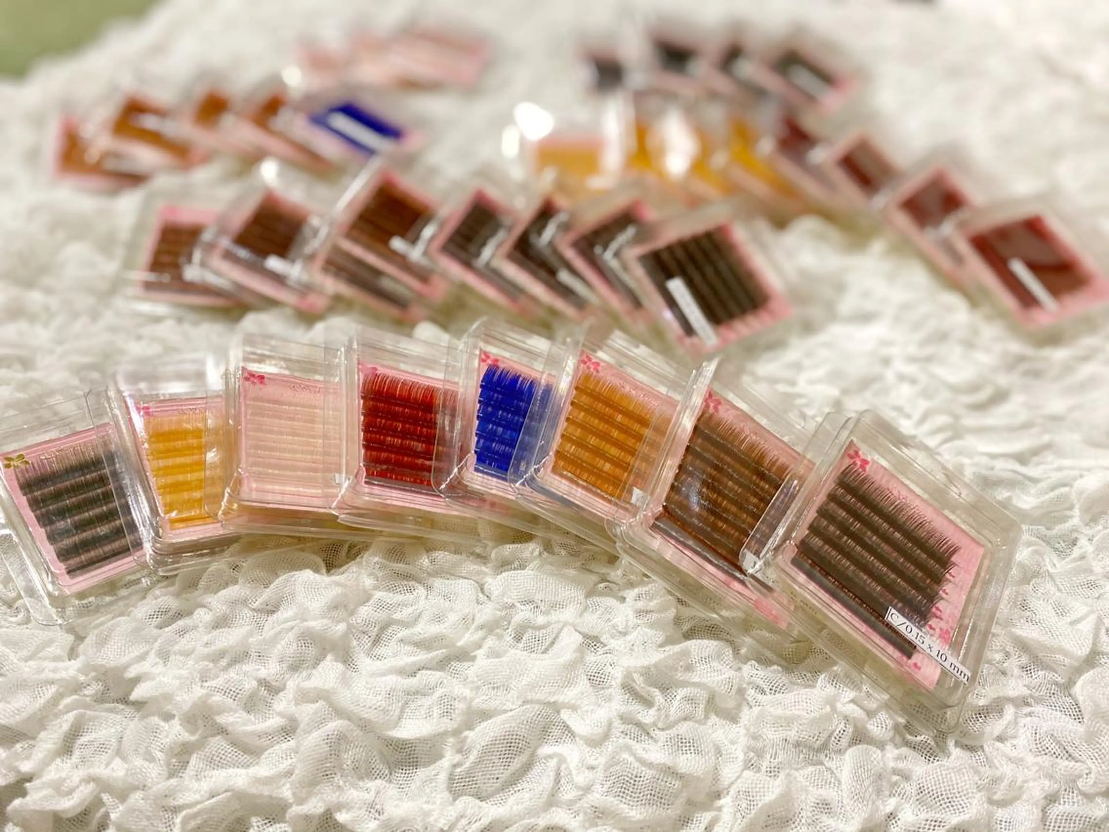 マツエク・マツパ カラーマツエク RocaSpes 横田のネイルデザイン