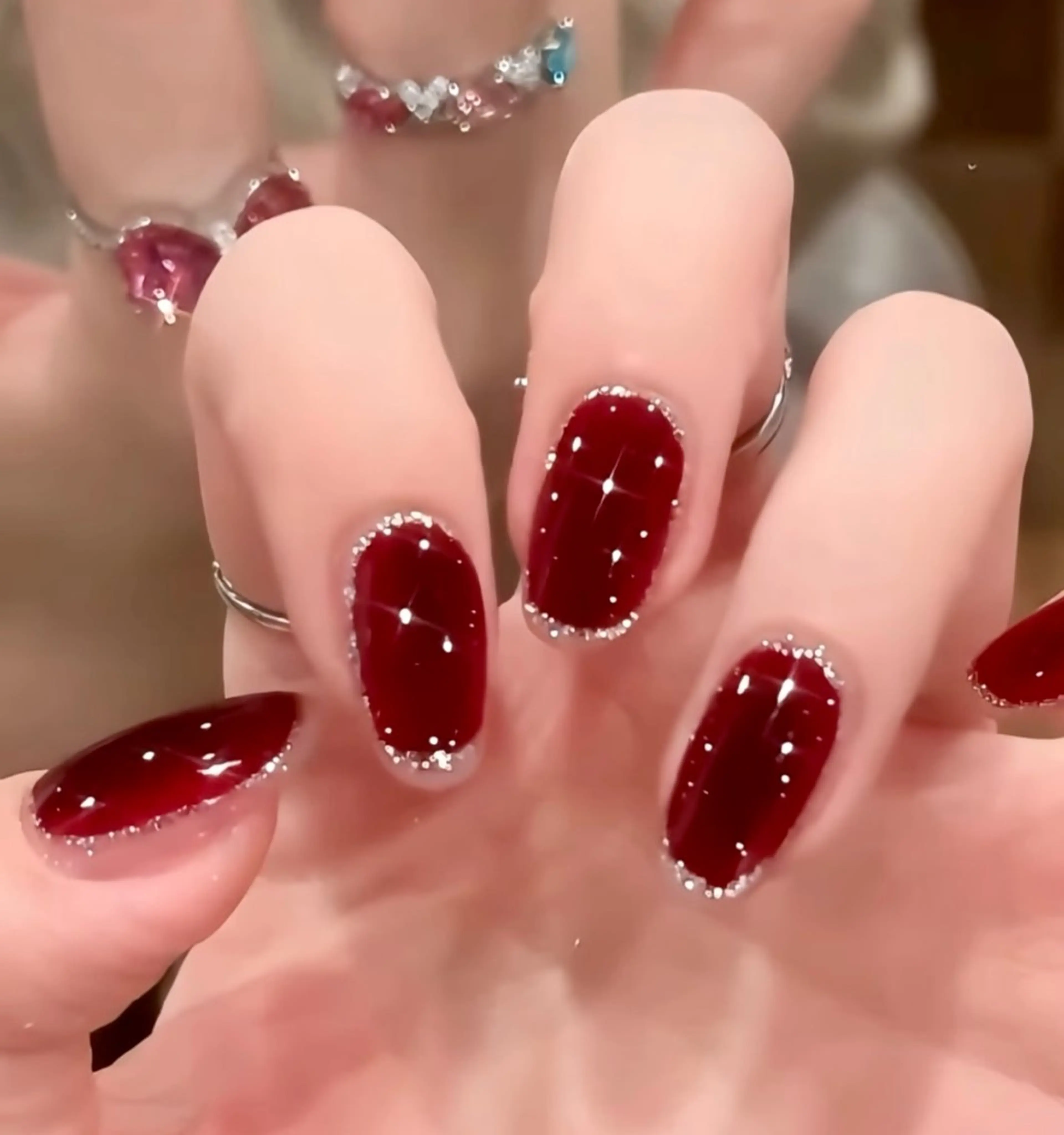 ネイル コウ ヨウのネイルデザイン