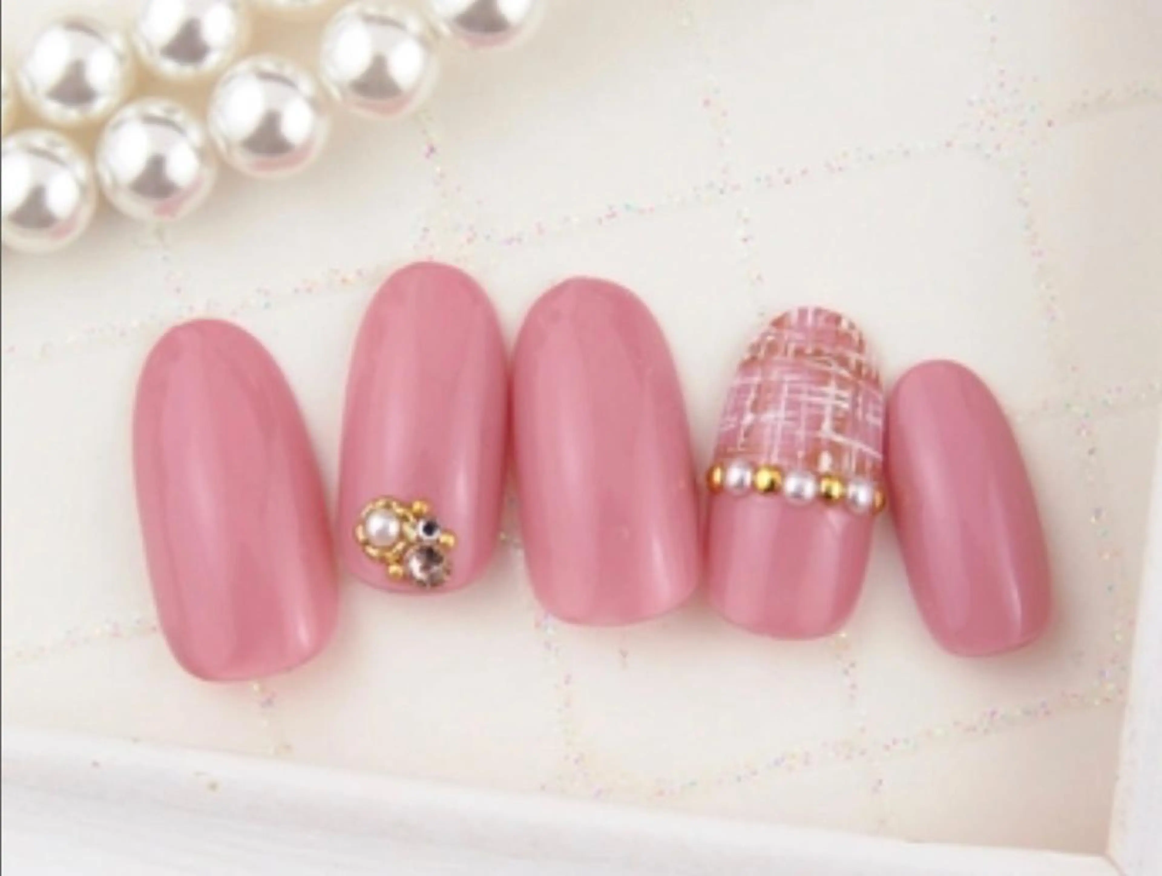 ネイル Lisse所属・戸田 奈津美のマツエク・マツパデザイン