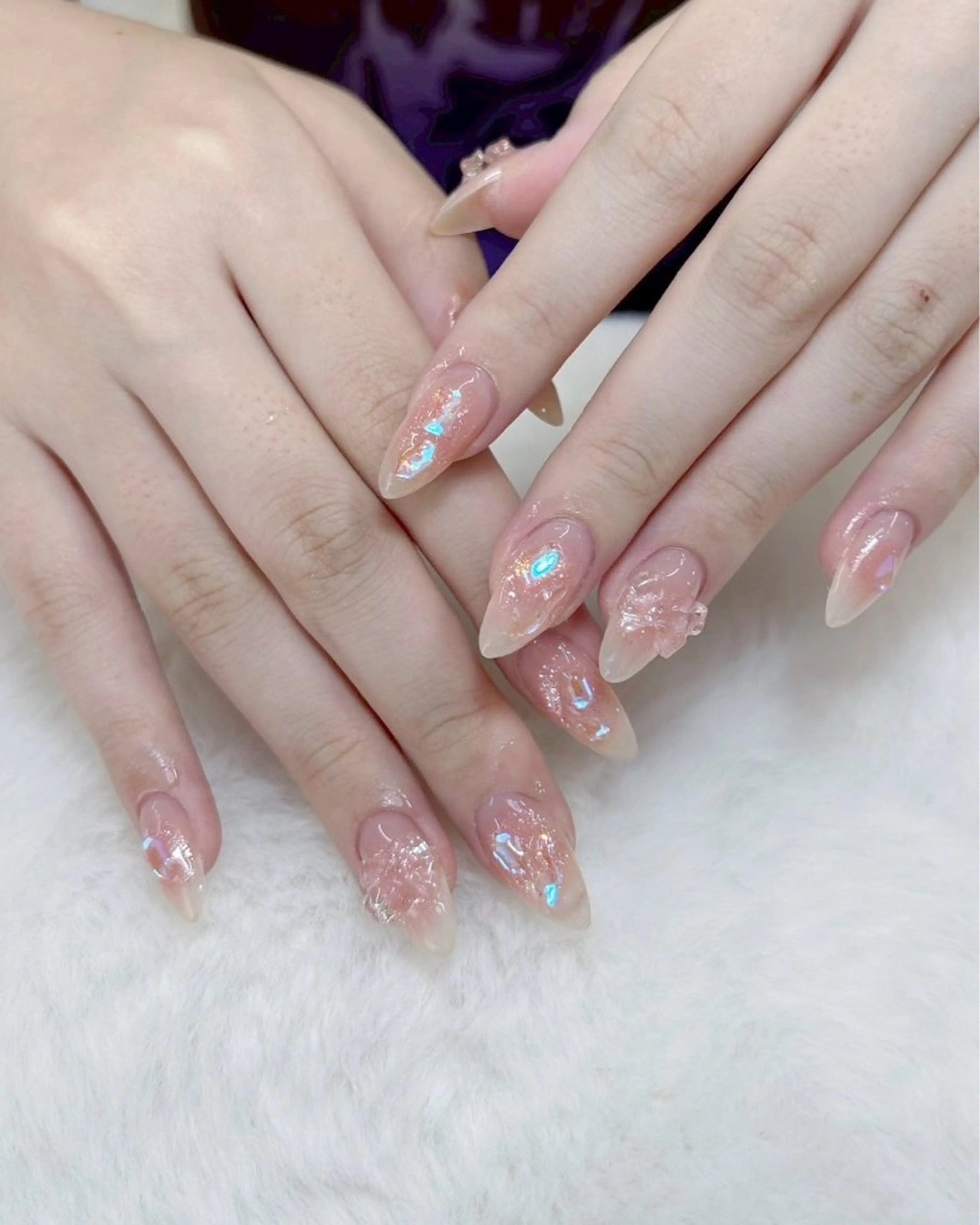 ネイル チークネイル キラキラネイル 韓国ネイル ワンホンネイル ハンドネイル Speraネイル 大宮店🎀のネイルデザイン