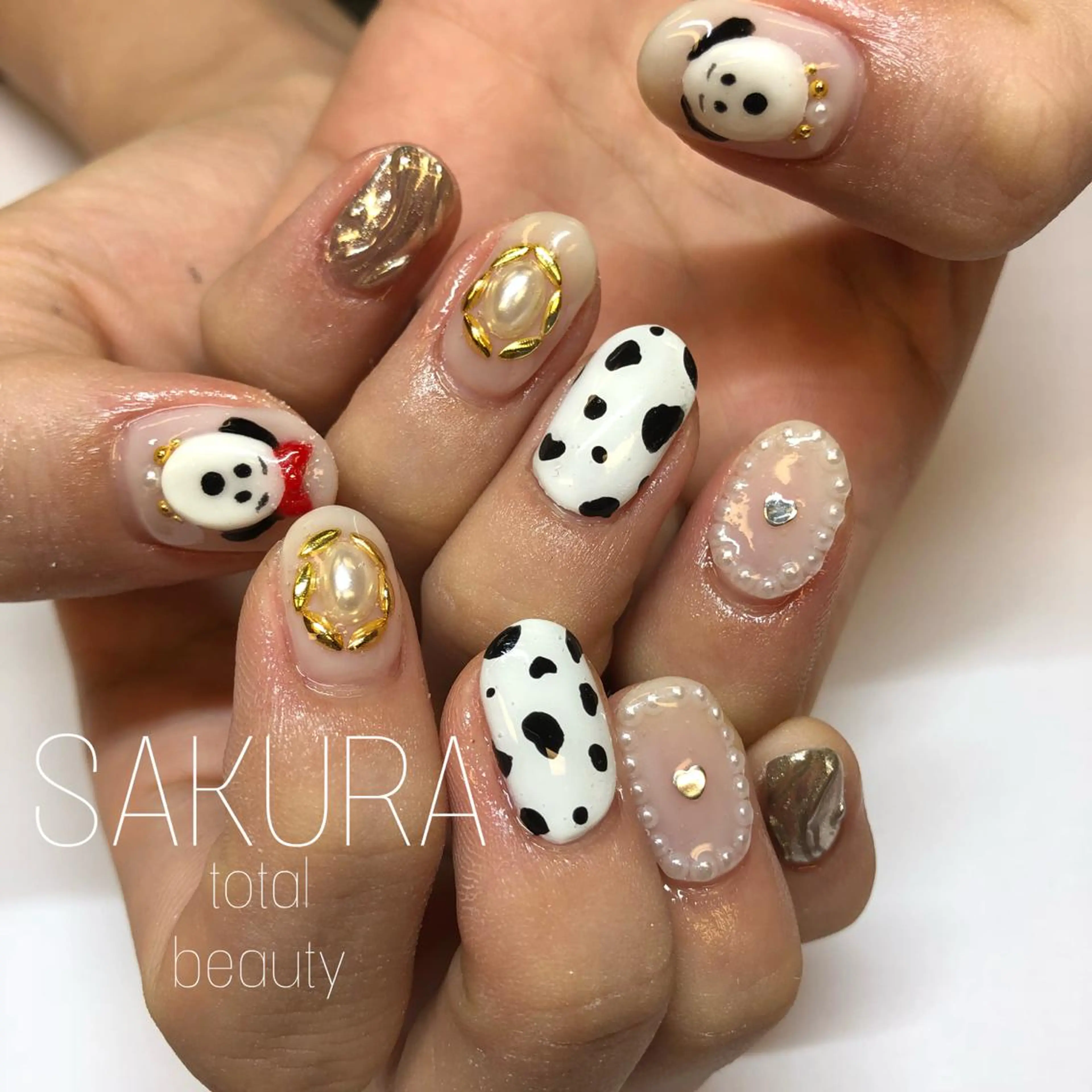 ネイル ハンドネイル フットネイル SAKURA 山野のネイルデザイン