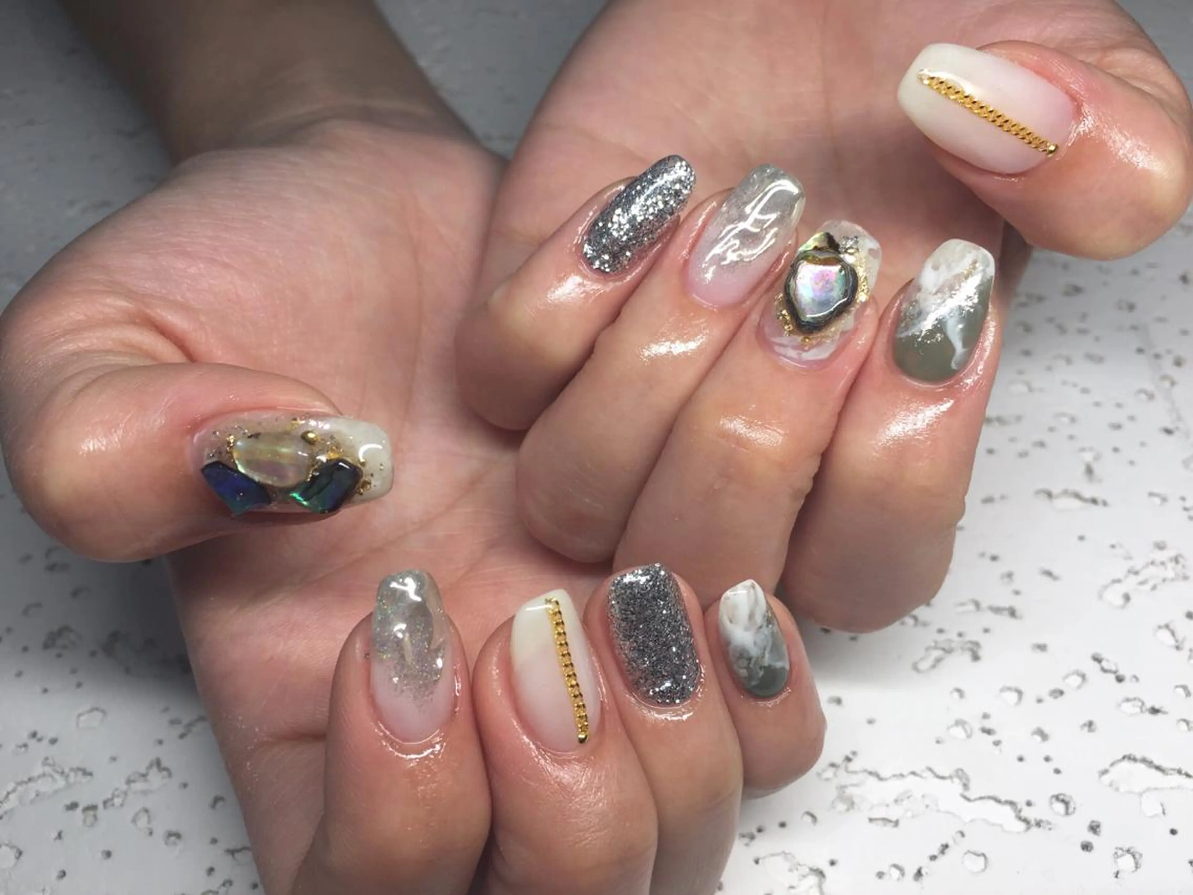 ネイル SESUNNY セサニー SEIRAのマツエク・マツパデザイン