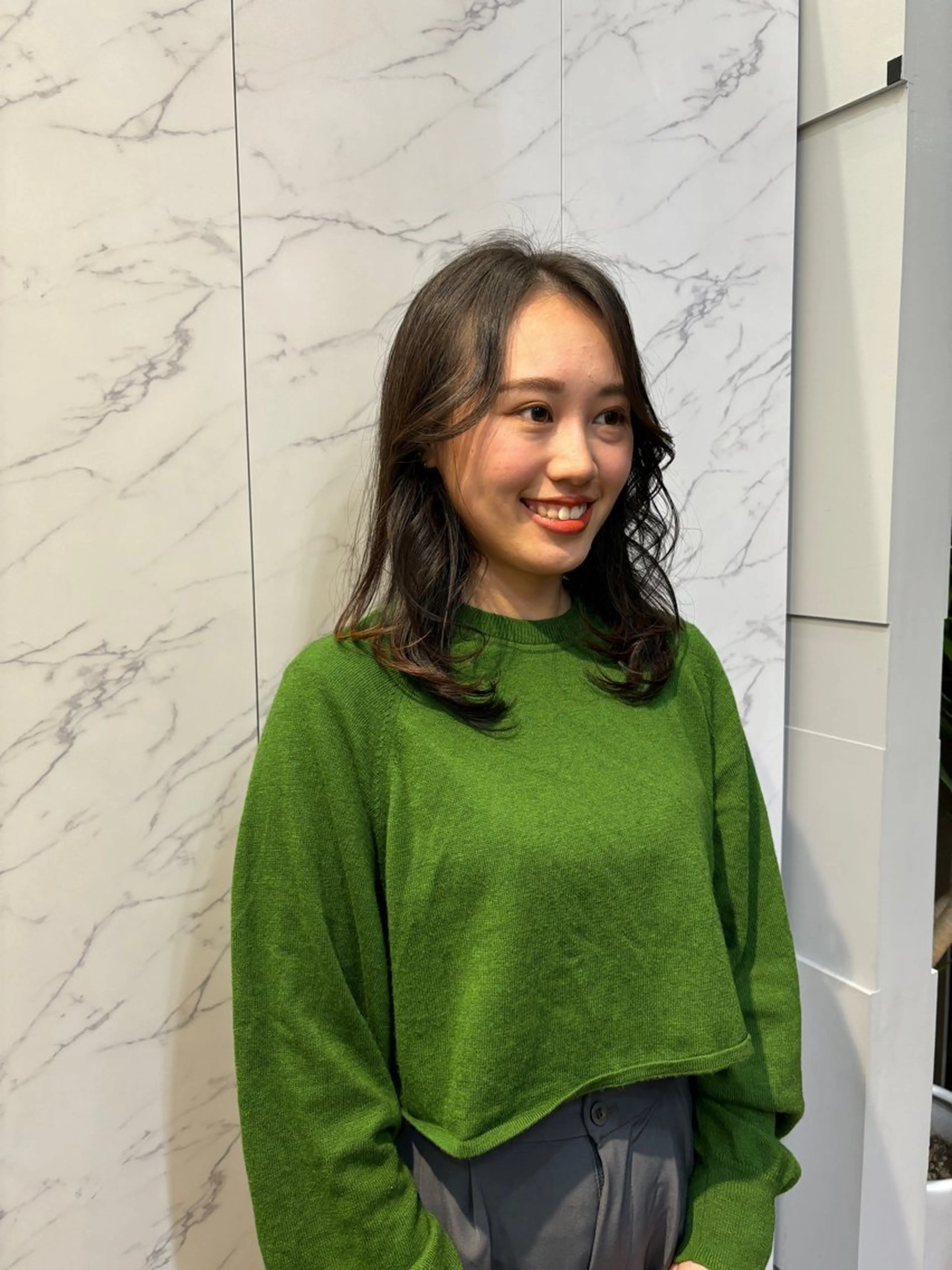 ロング レイヤーカット miu /透明感カラーのヘアスタイル