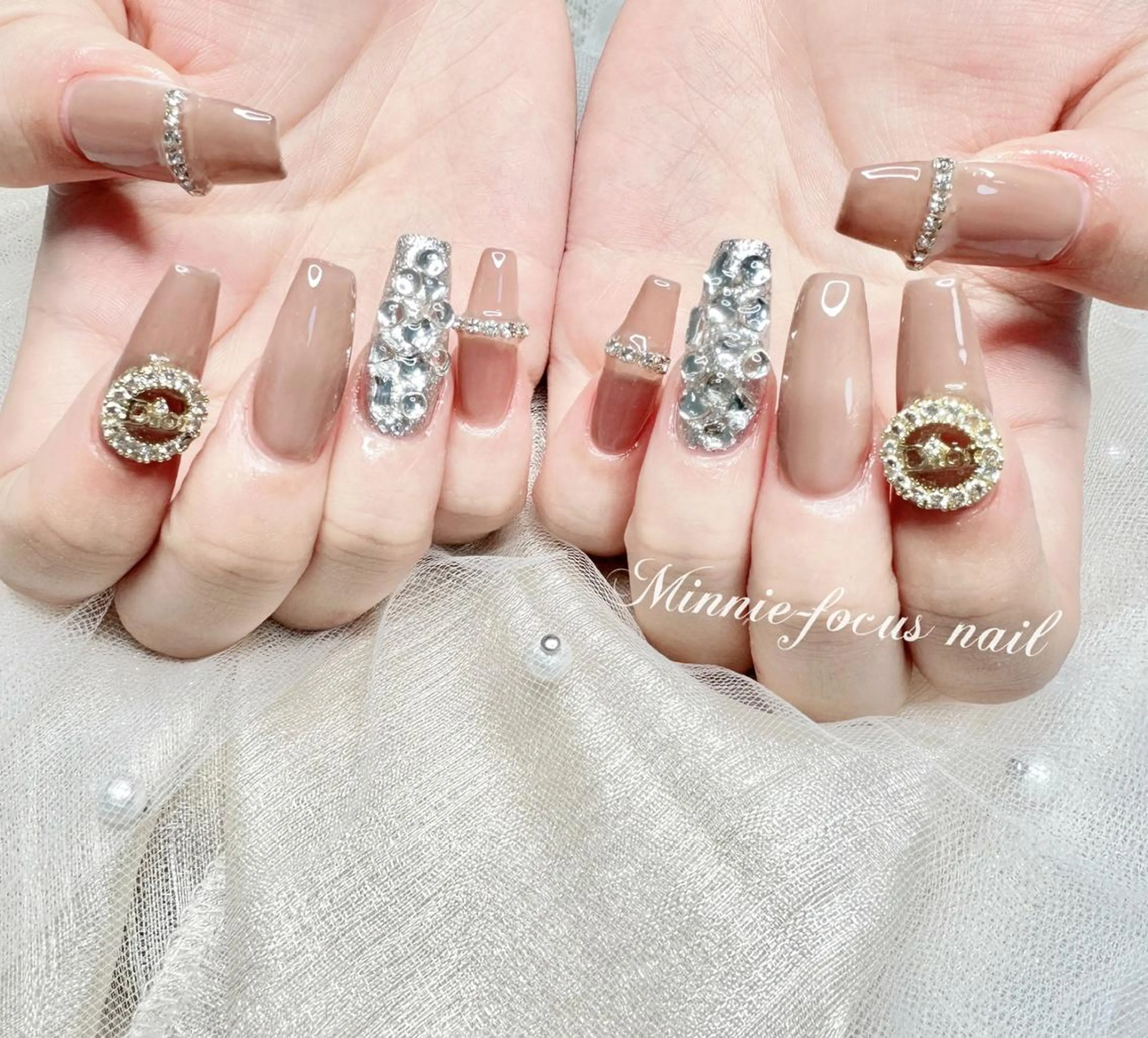 ネイル ゴージャス キラキラネイル 韓国ネイル 持ち込み スカルプネイル 🧸Rina nail✨のネイルデザイン