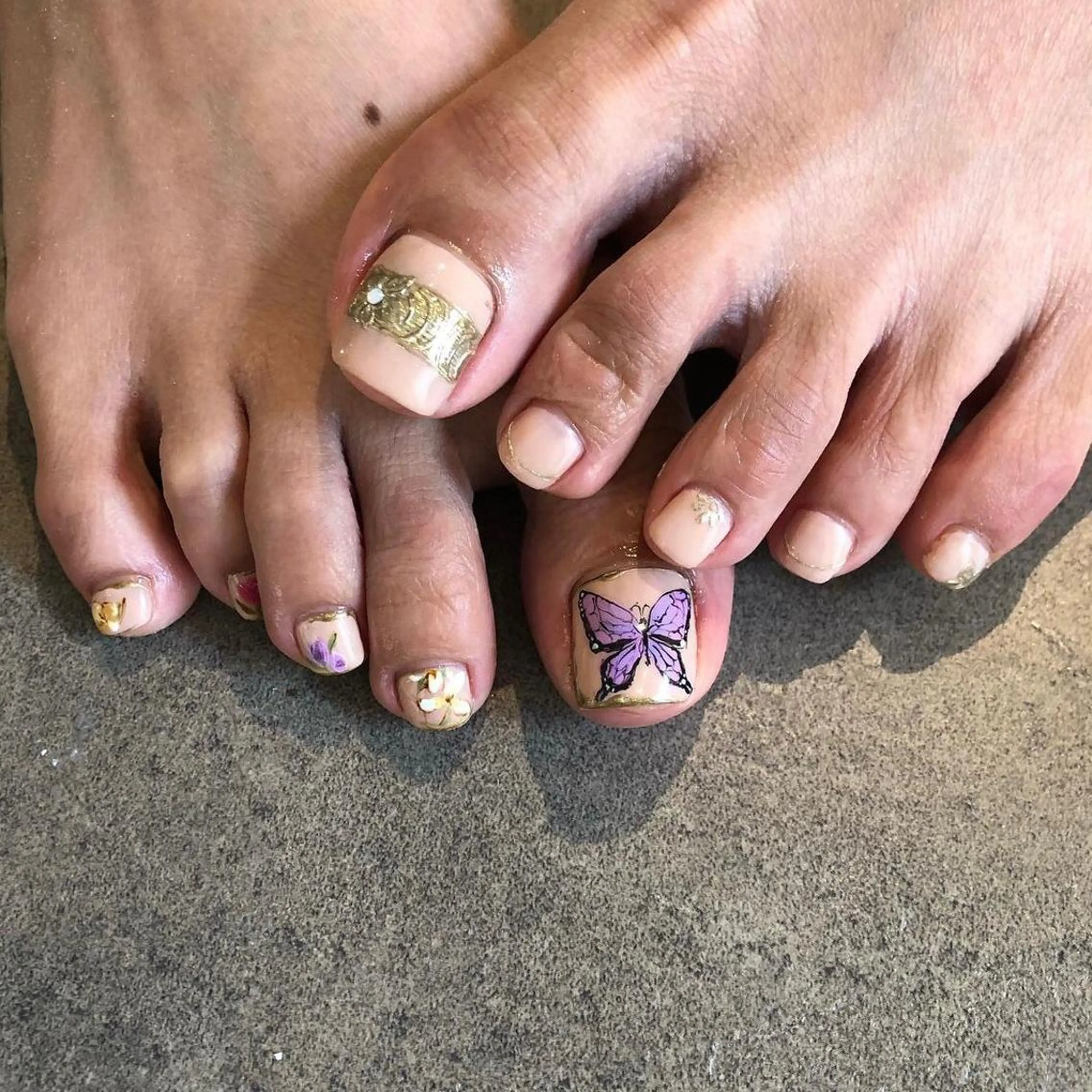 ネイル フットネイル casita（カシータ）所属・thrush nailsのネイルデザイン