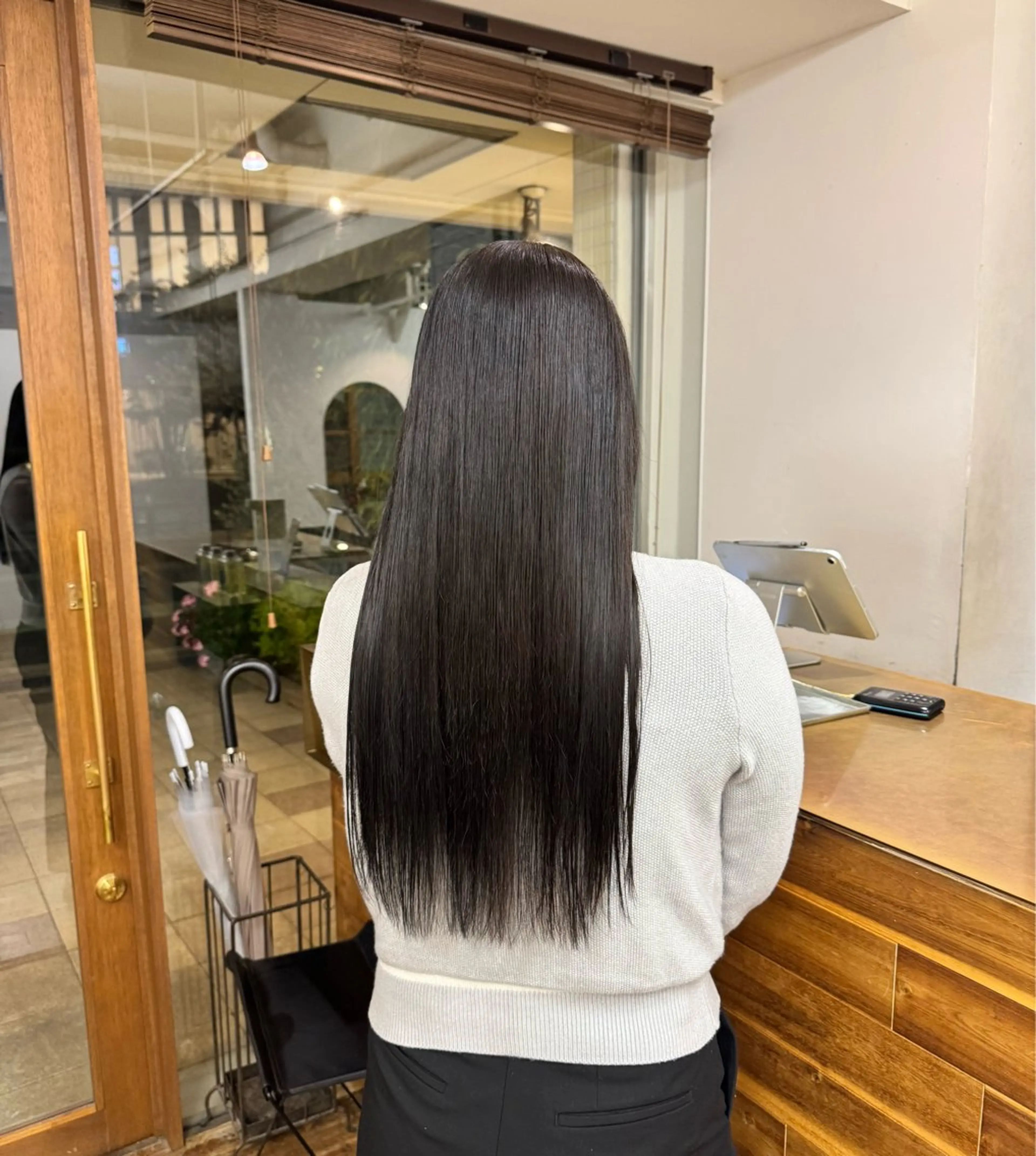 カラー 黒髪 透明感カラー ナチュラルブラック ヘアカラー たけかわ みちのヘアスタイル