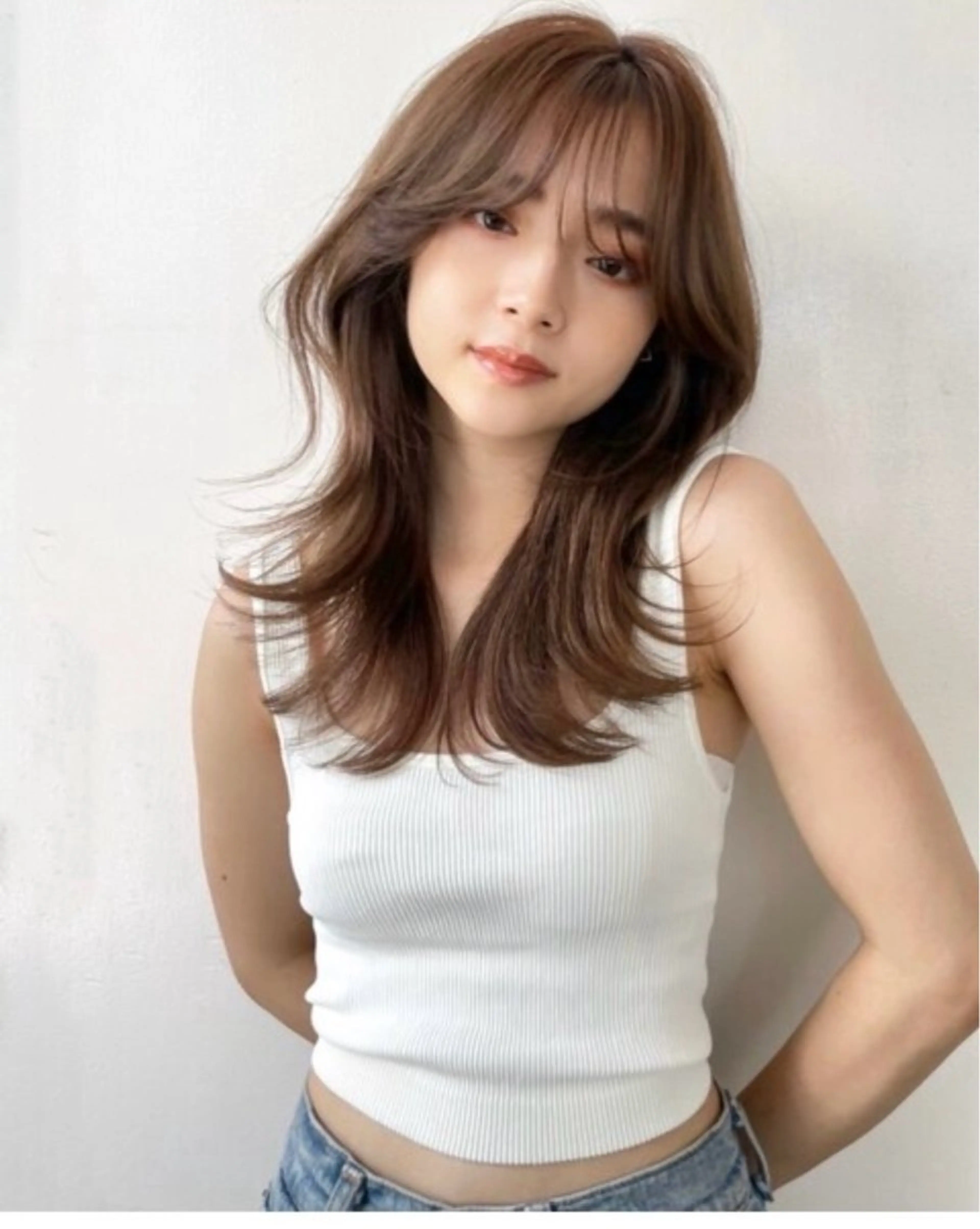 ロング カラー くびれヘア 顔まわりレイヤー 韓国風ヘア レイヤーカット ロング 川口開世 cutのヘアスタイル