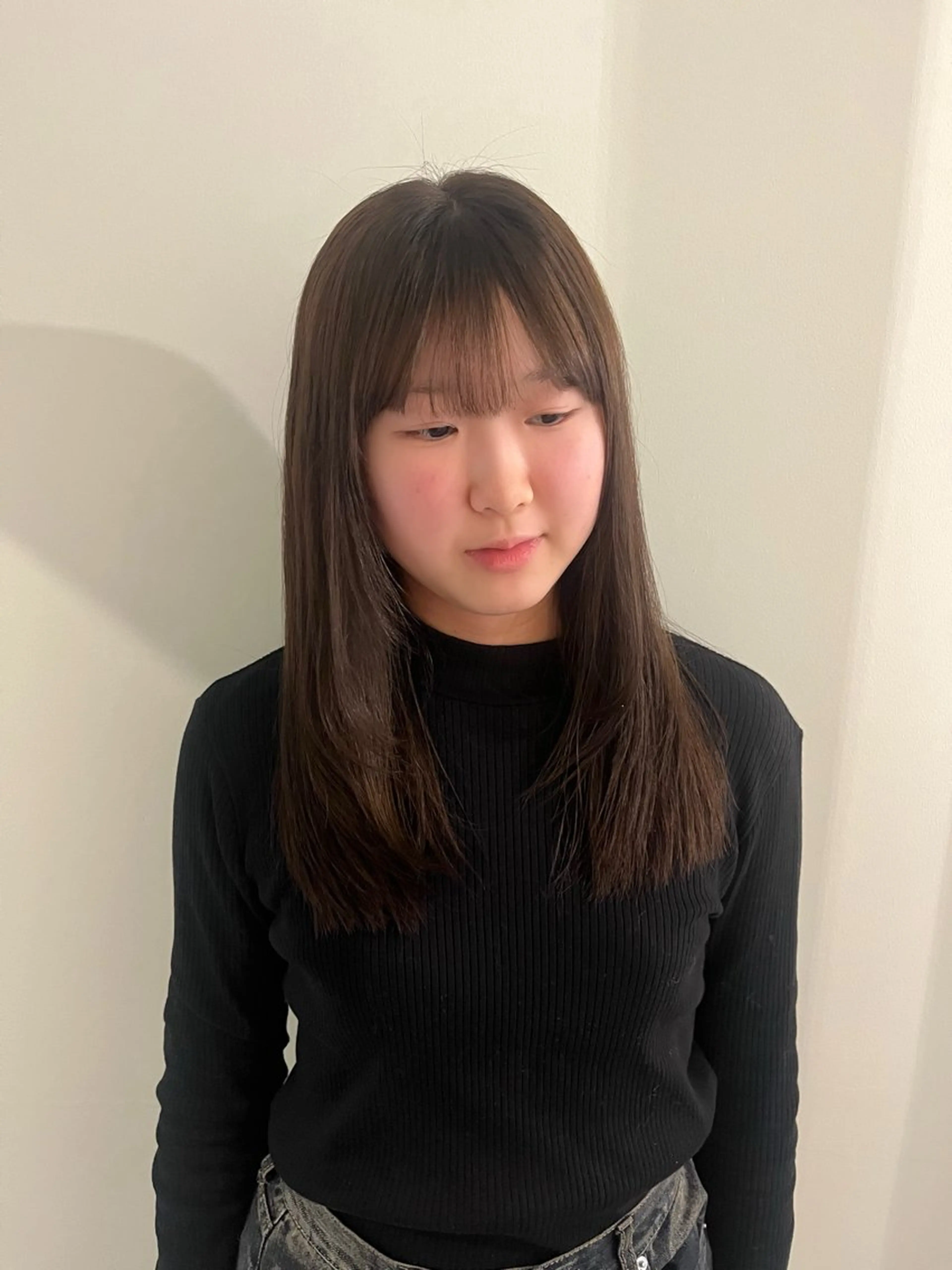 セミロング ヘアカラー トリートメント 山本 彩香のヘアスタイル