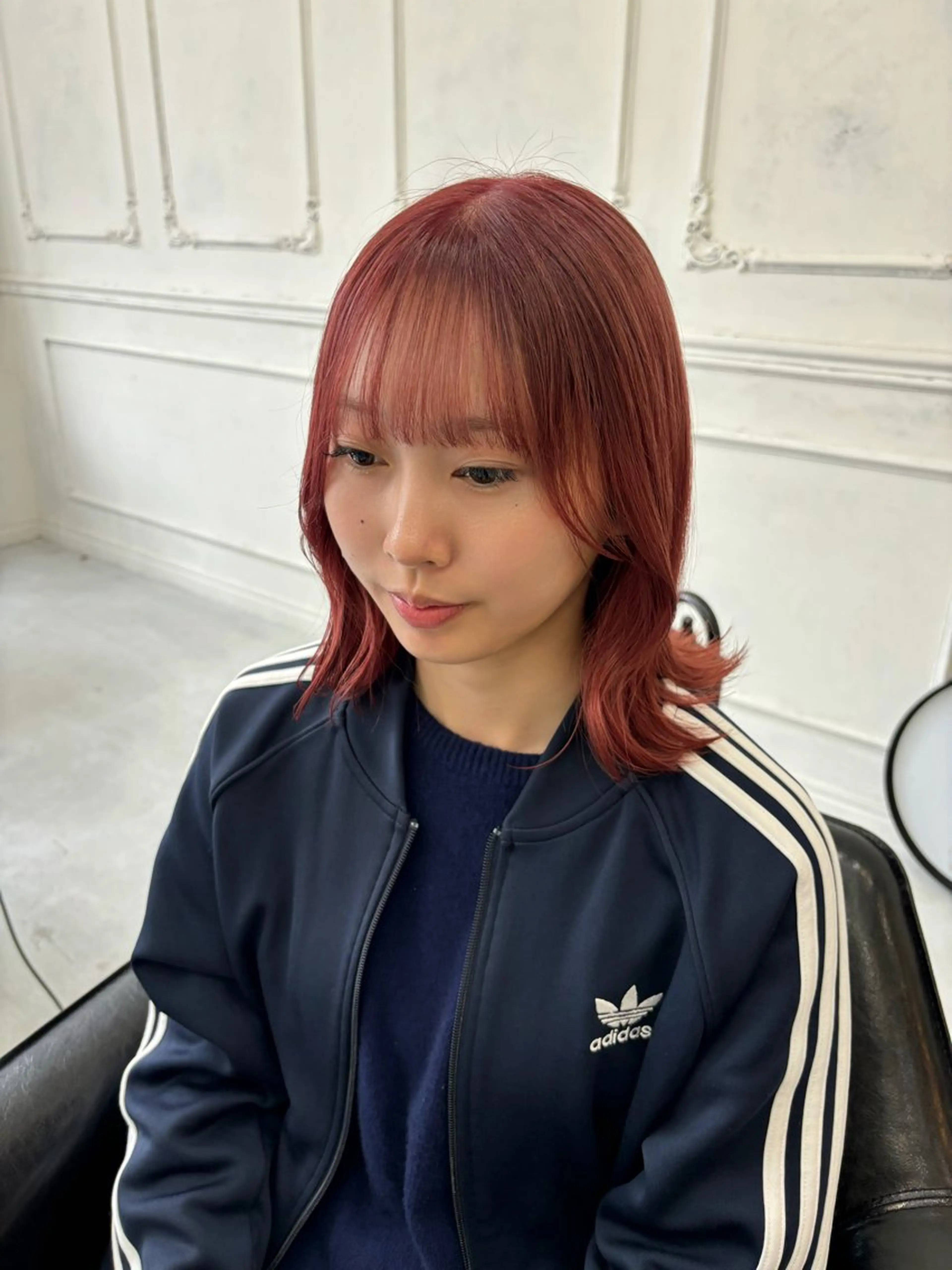 カラー ブリーチ ピンクカラー レッドカラー MaisonHALU 松浦光咲のヘアスタイル