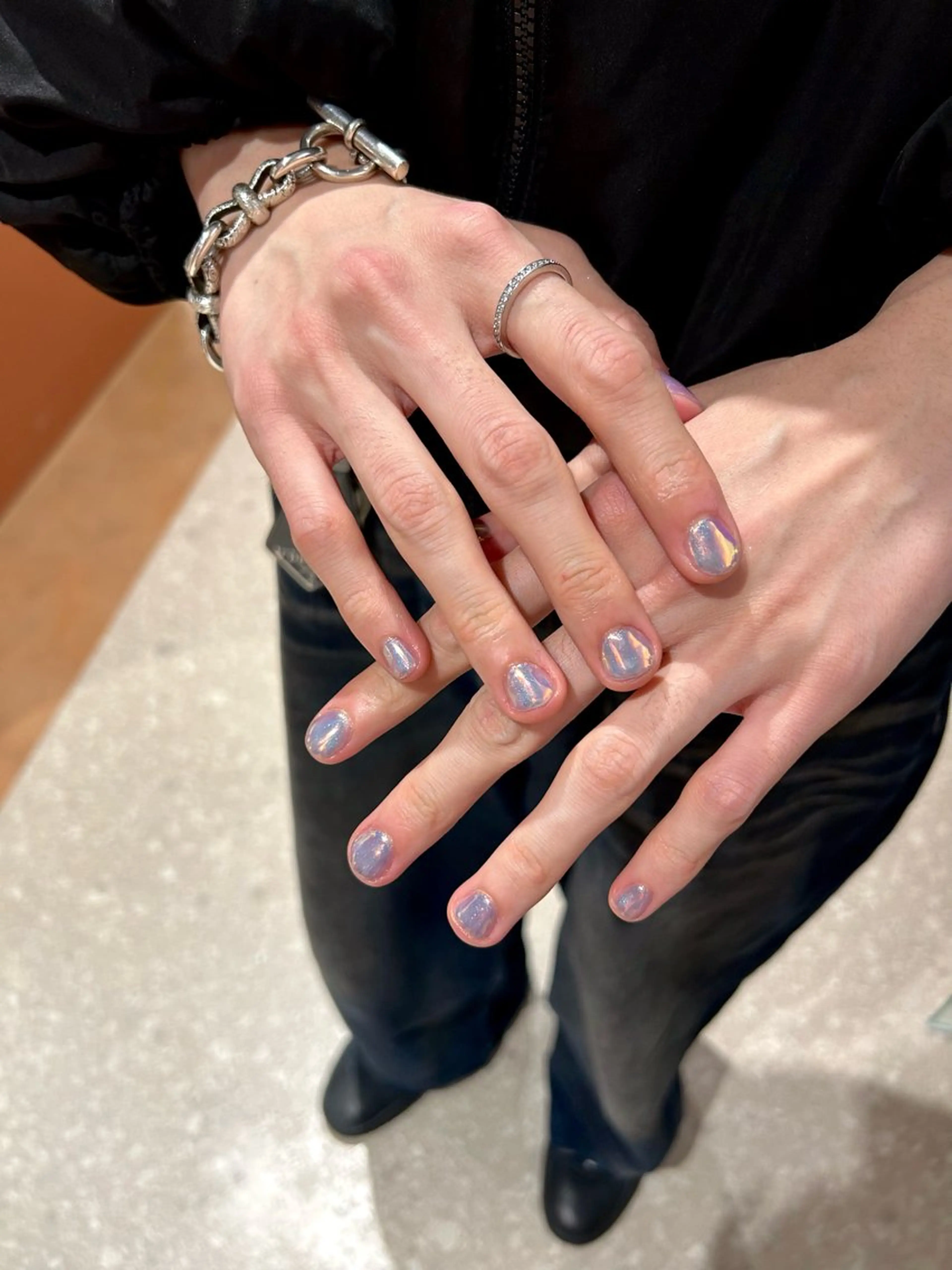 メンズ ネイル オーロラネイル ラメ(グリッター) メンズネイル ハンドネイル Lueur 恵比寿 HARUKAのネイルデザイン