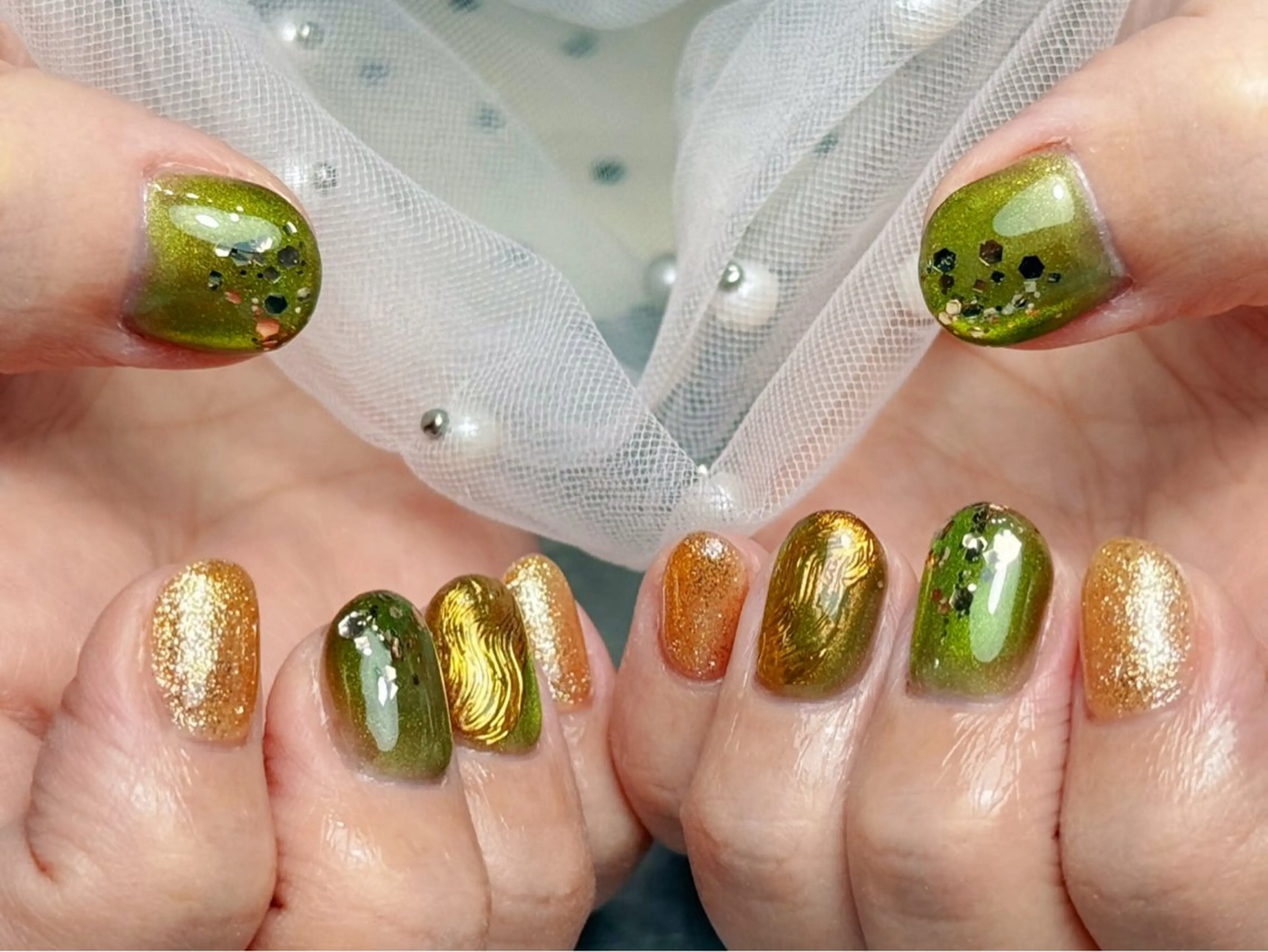 ネイル ハンドネイル マジックミラー所属・マジック ミラーのネイルデザイン