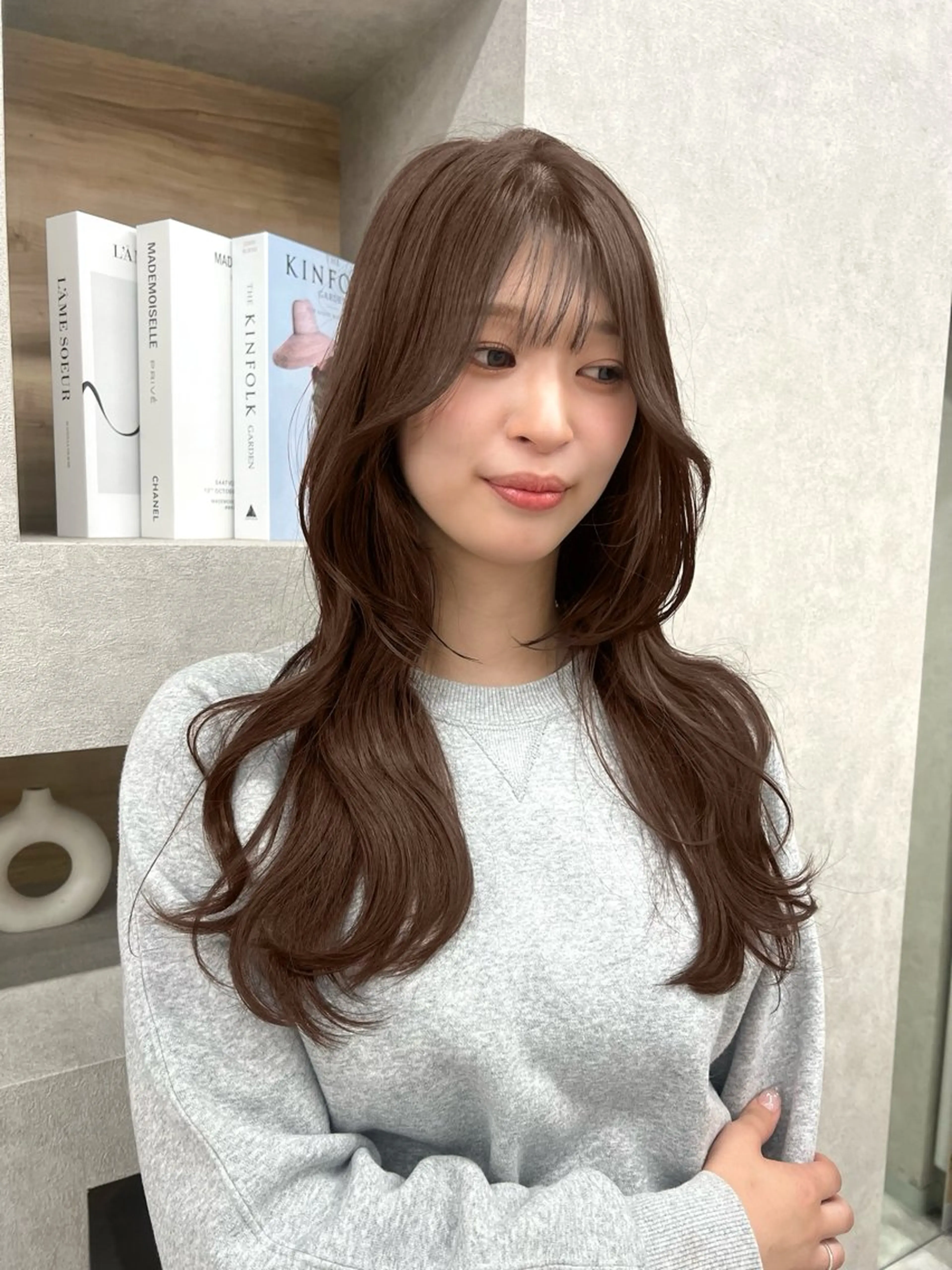 セミロング 顔まわりレイヤー 顔周りカット 韓国風ヘア レイヤーカット 似合わせカット カット ヘアカラー トリートメント 🫧ふじたまゆ🫧 レイヤーカット✂︎のヘアスタイル