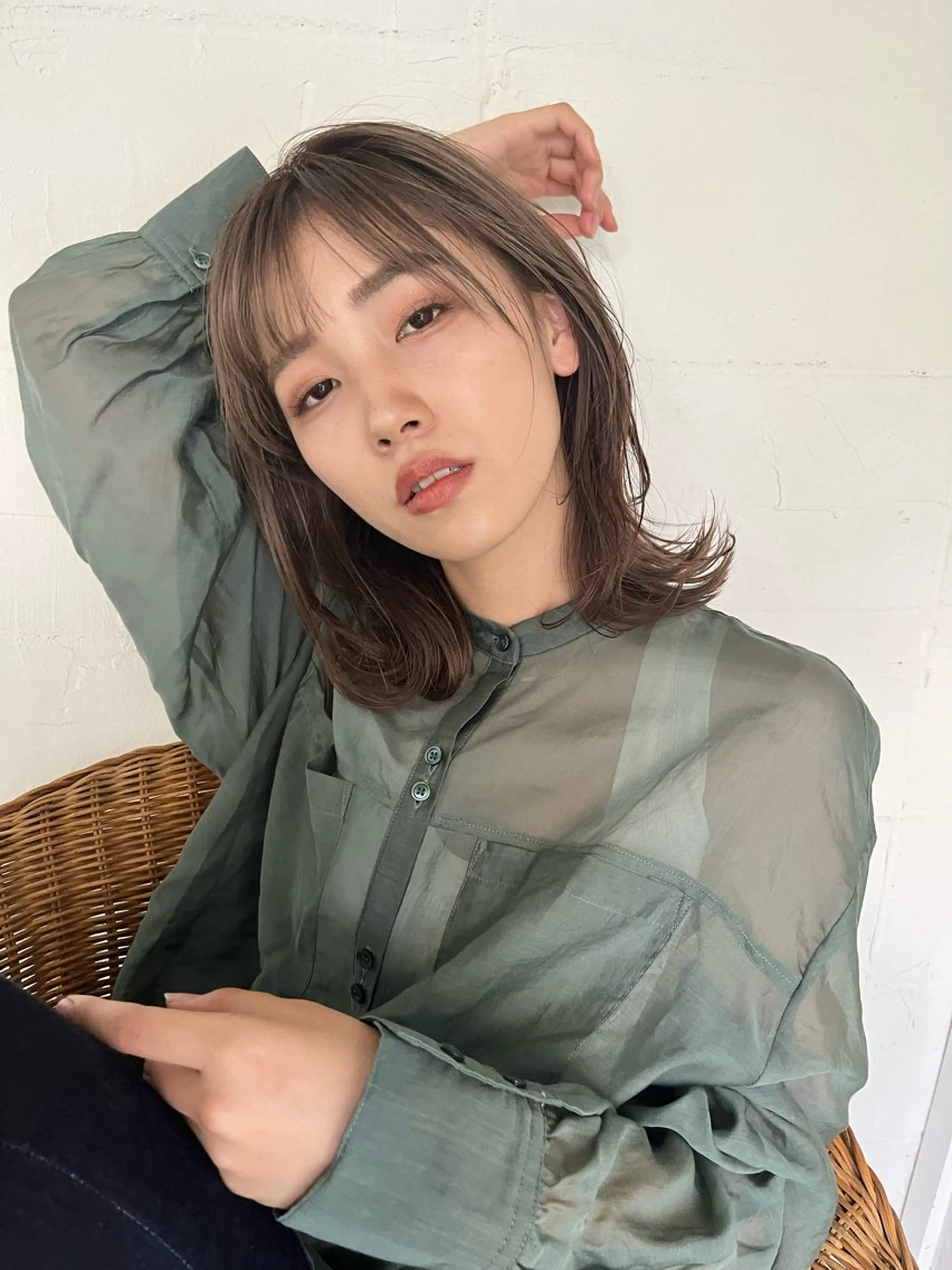 ミディアム カラー グレージュ ヘアカラー トリートメント enn...所属・樋口 千洸のヘアスタイル