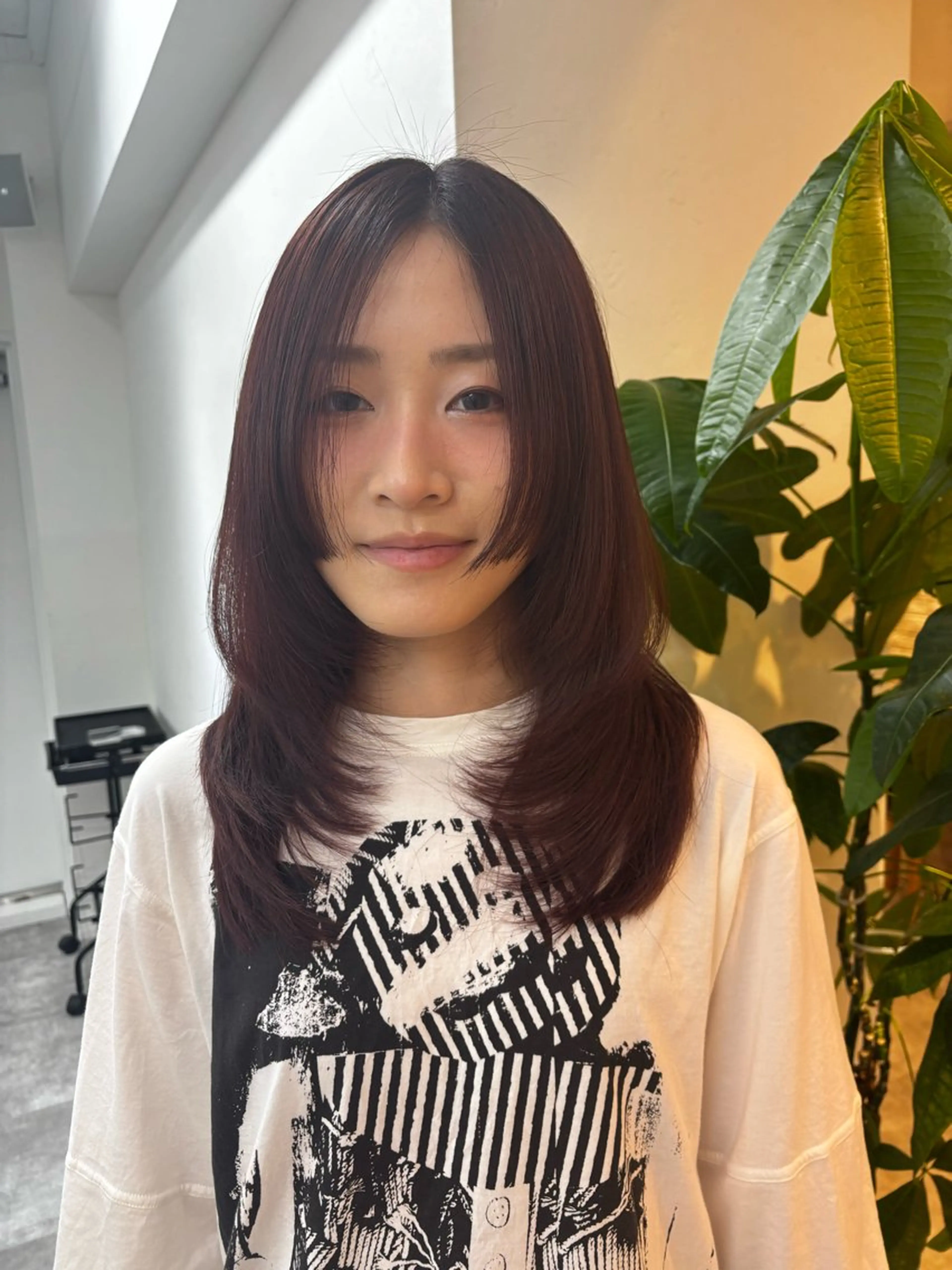 セミロング カラー カット ヘアカラー トリートメント Ｖｉｏｔ  銀座 樋口 桃佳のヘアスタイル