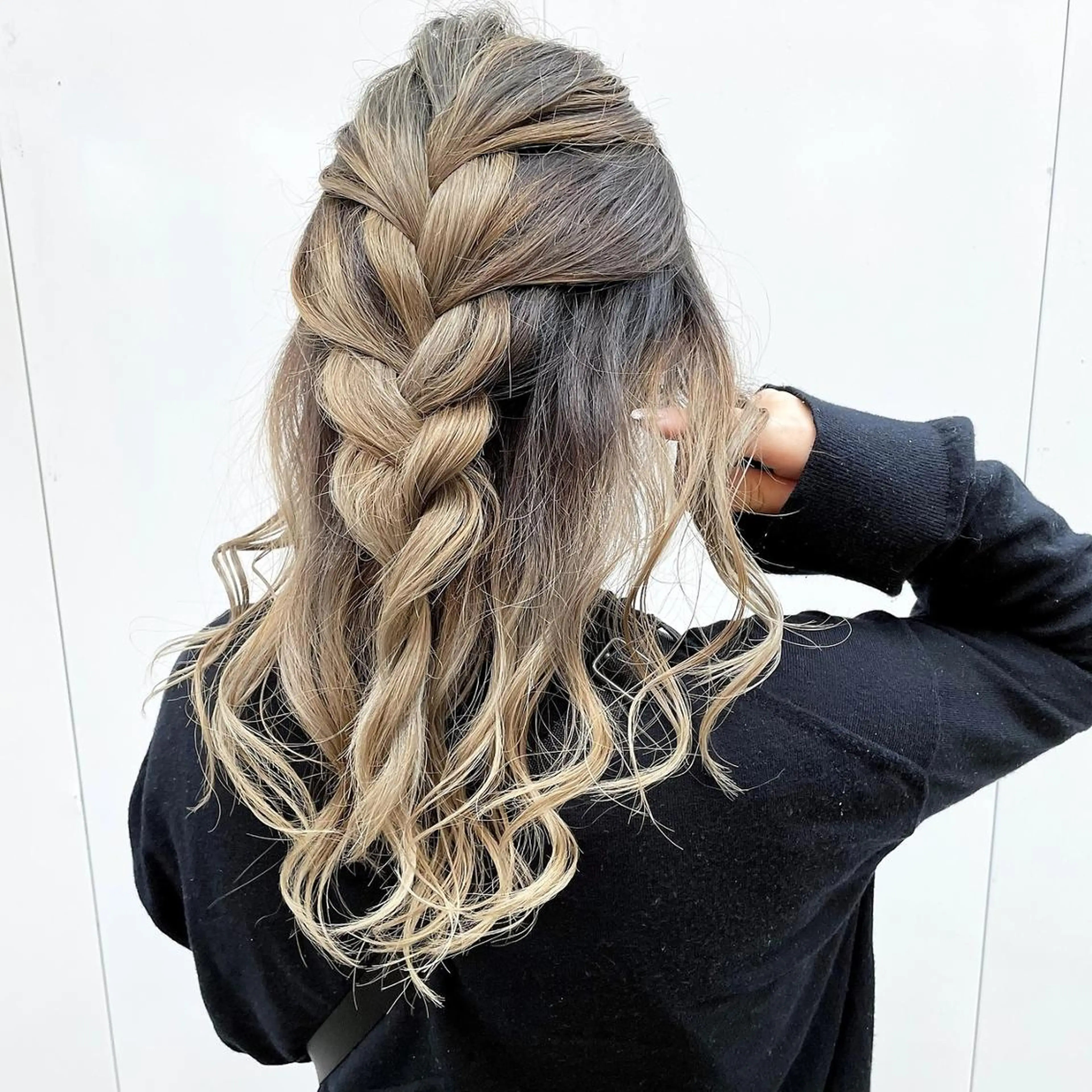 カラー セミロング バレイヤージュ レイヤーカット ANGELICA 近鉄奈良店のヘアスタイル