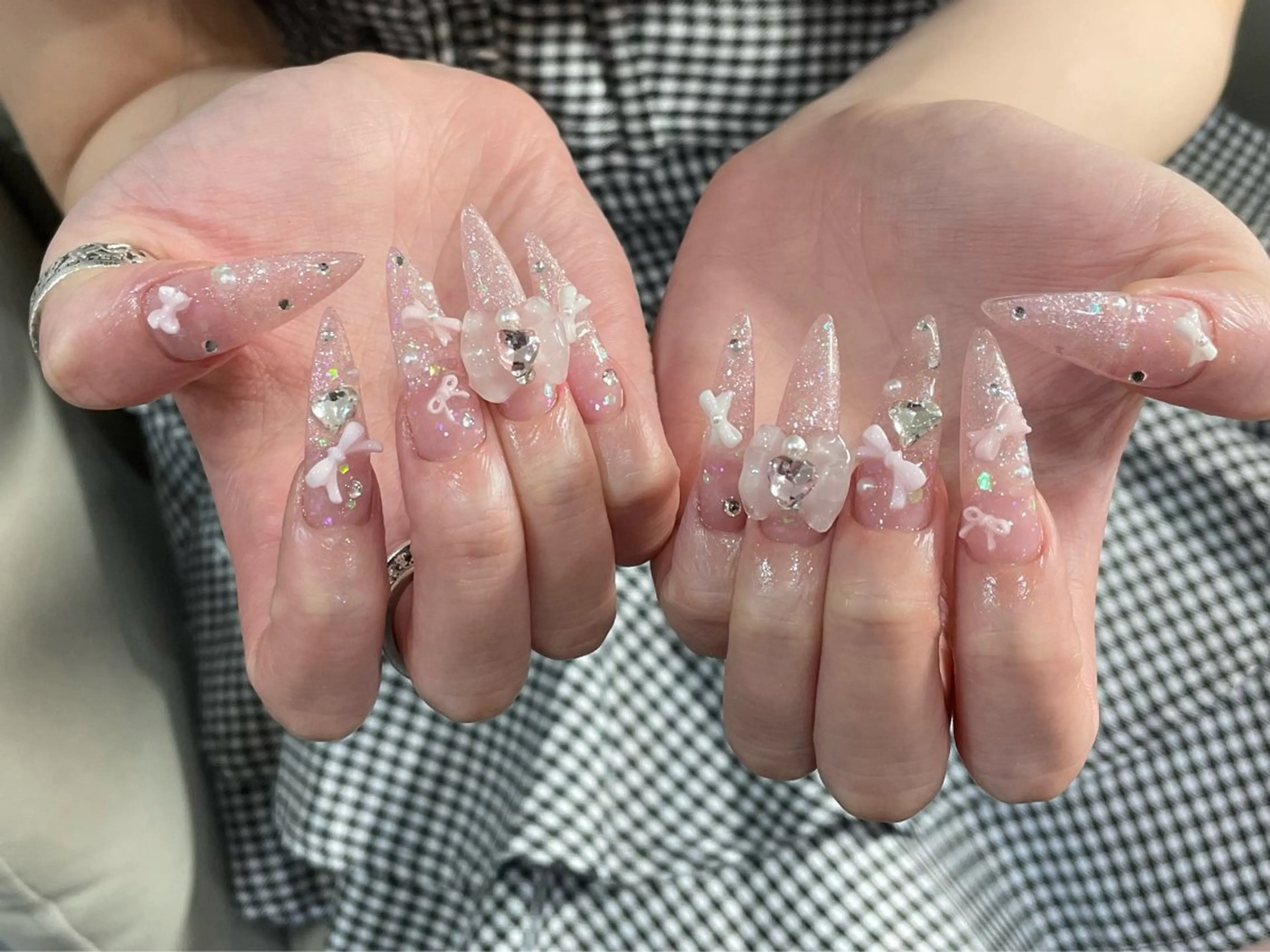 ネイル ゆず秋葉原 Vickyのネイルデザイン