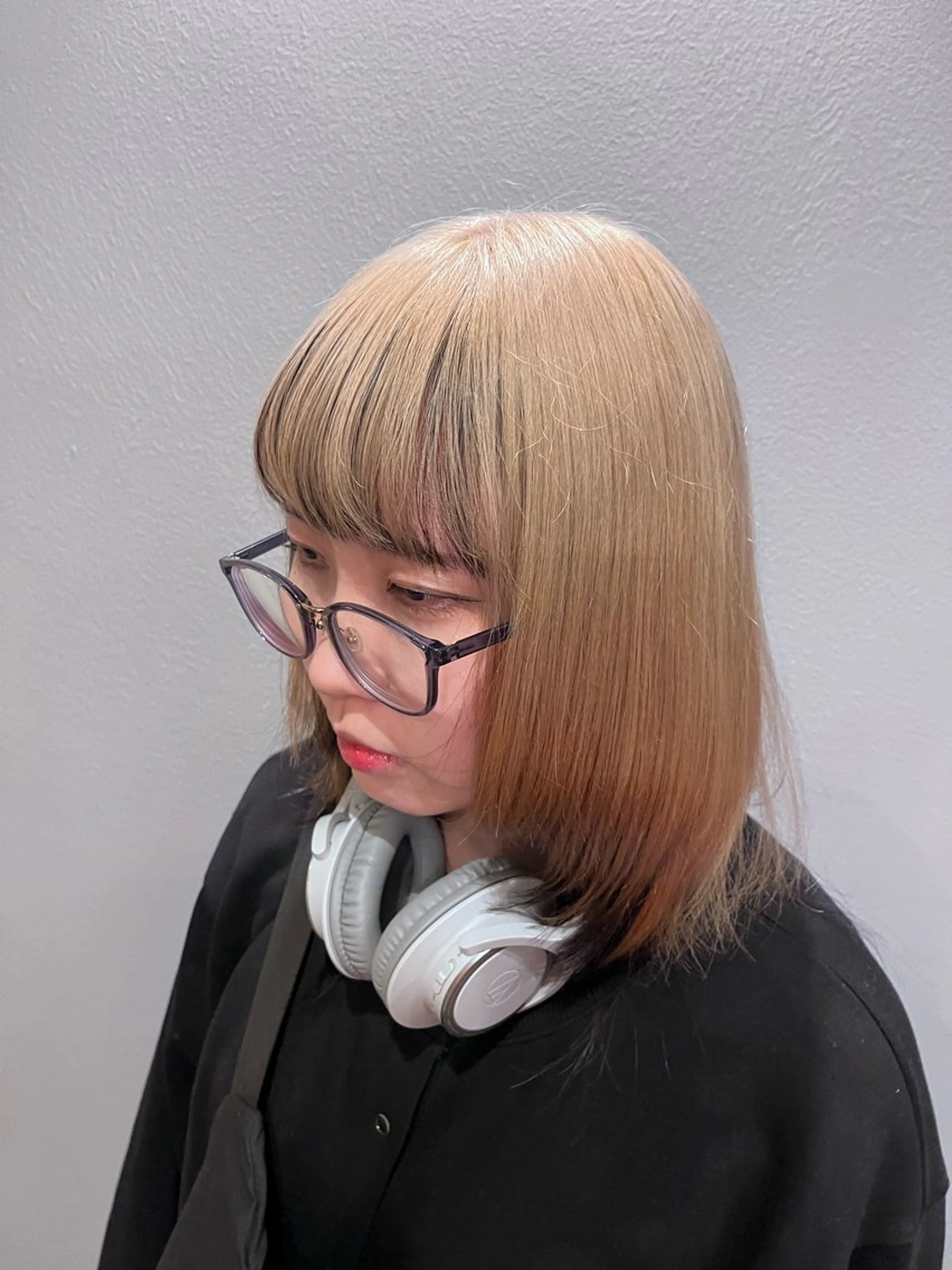 ミディアム カラー ベージュカラー ブリーチ cime所属・小林実愛/ ハイトーン/心斎橋/のヘアスタイル
