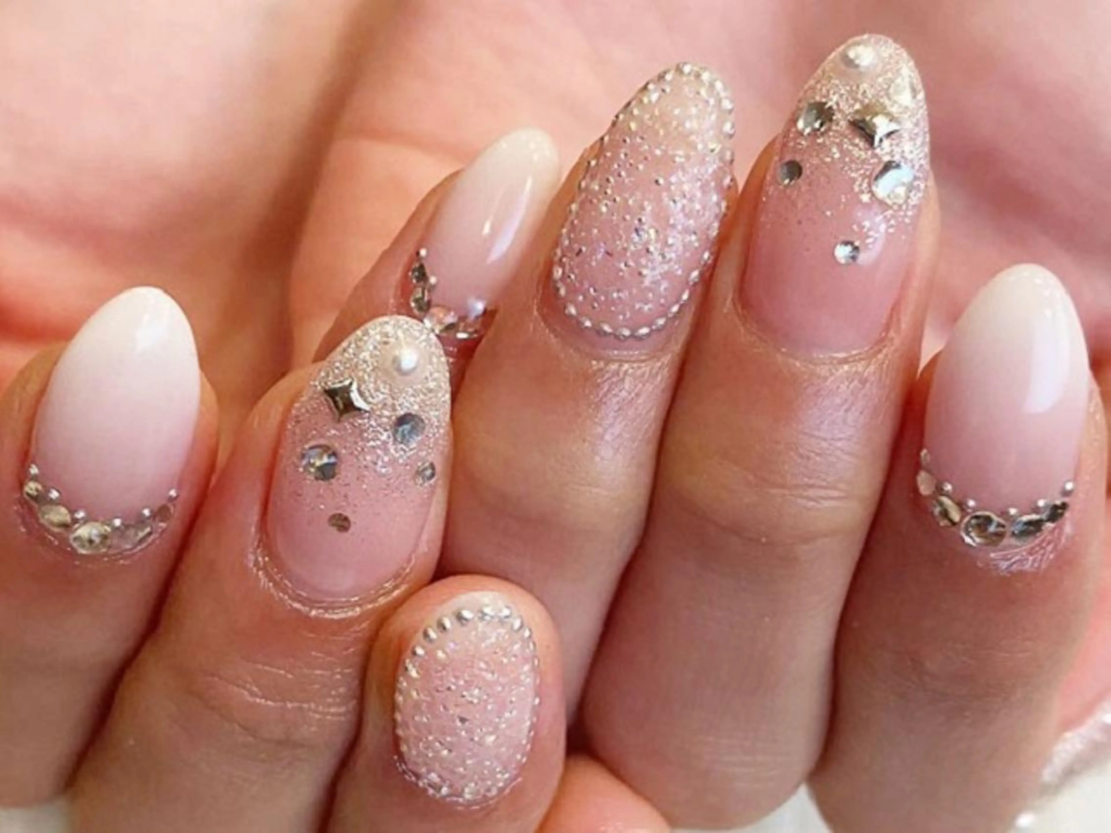 ネイル Aika. Fのネイルデザイン