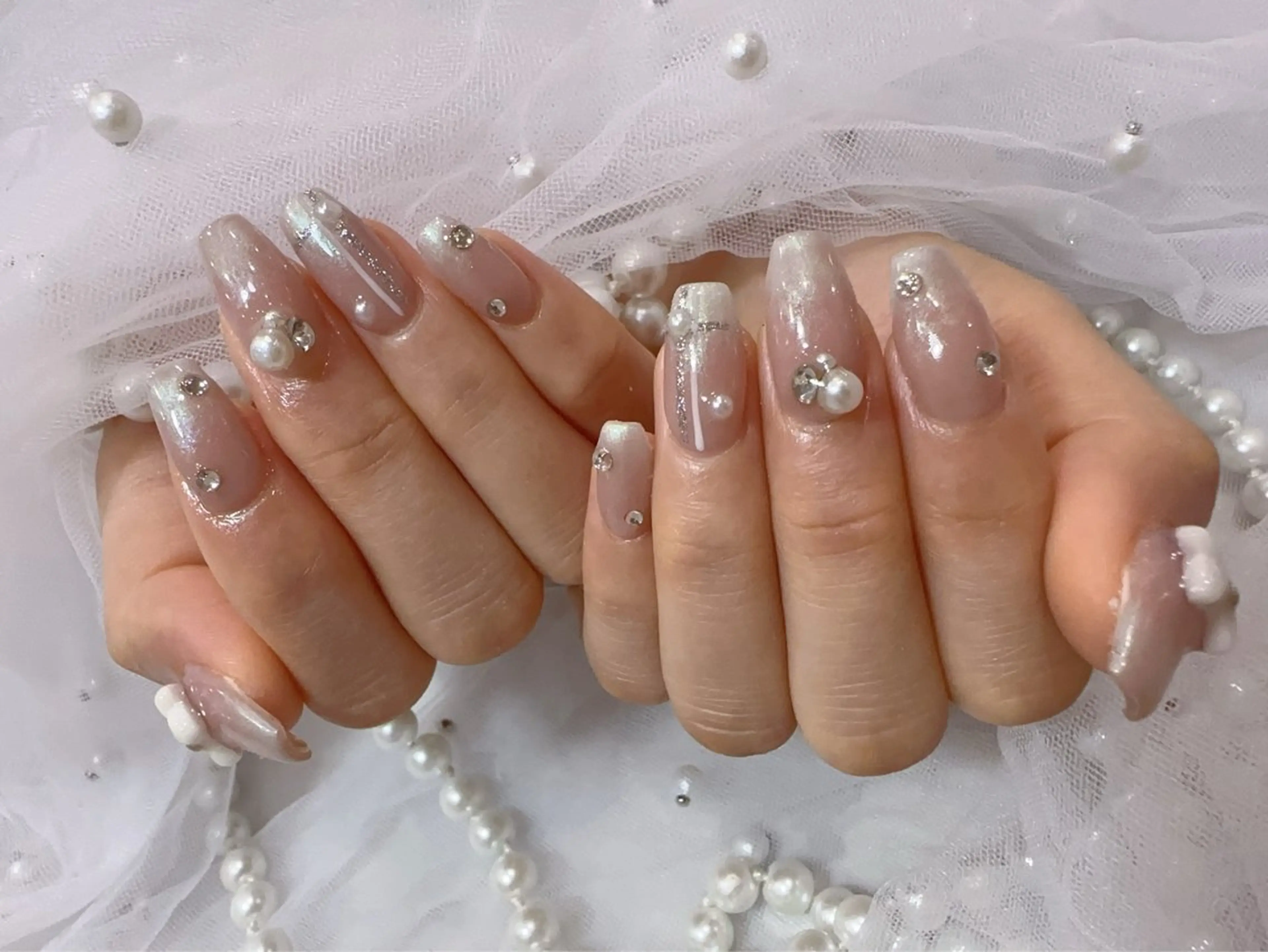 ネイル アートネイル フラッシュネイル フレンチネイル ジェルネイル ガラスフレンチ ハンドネイル You&Me Miyuのネイルデザイン