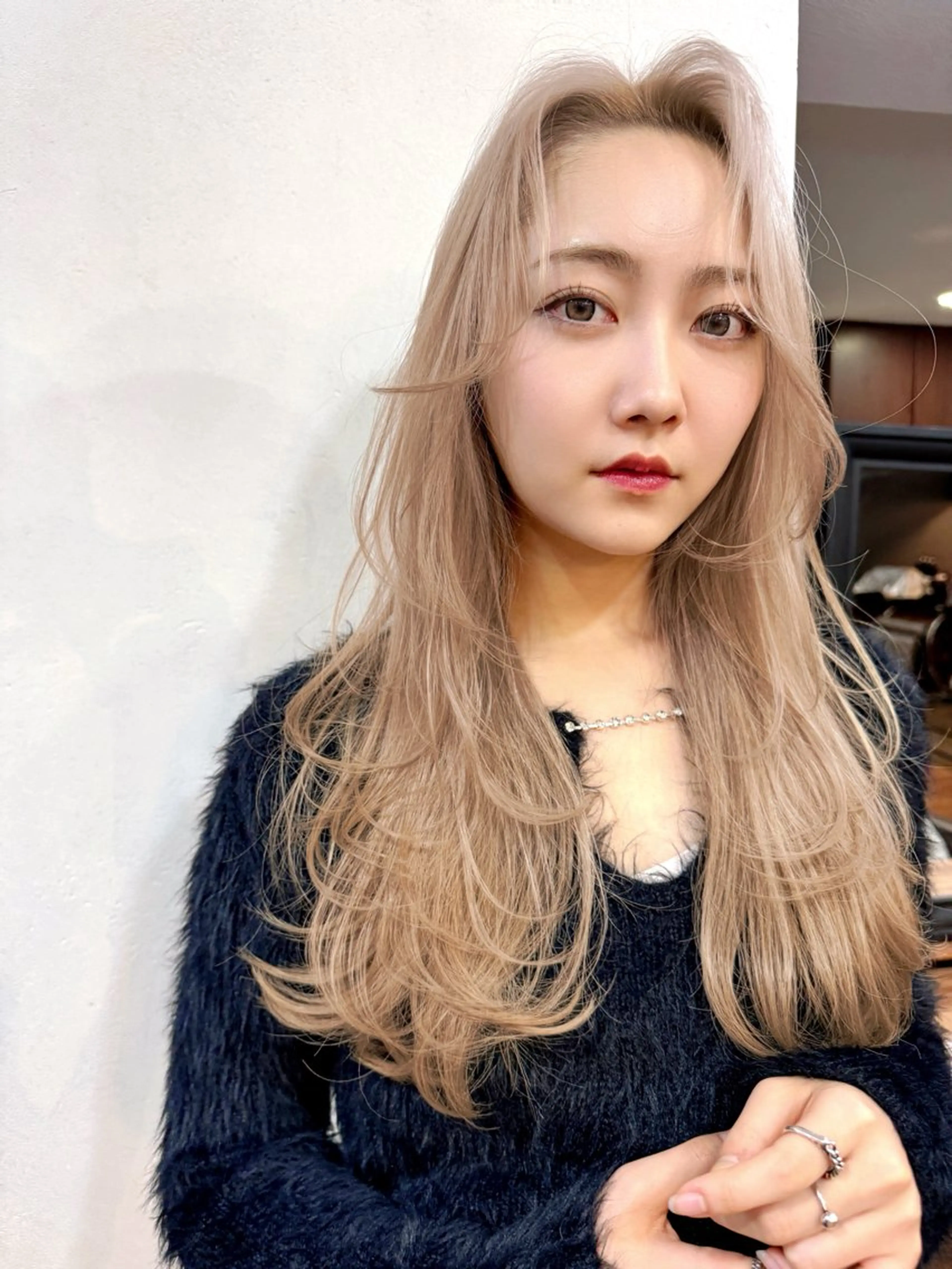 ロング SALOWIN吉祥寺suite店所属・似合わせレイヤー 🇰🇷荒木洋文のヘアスタイル