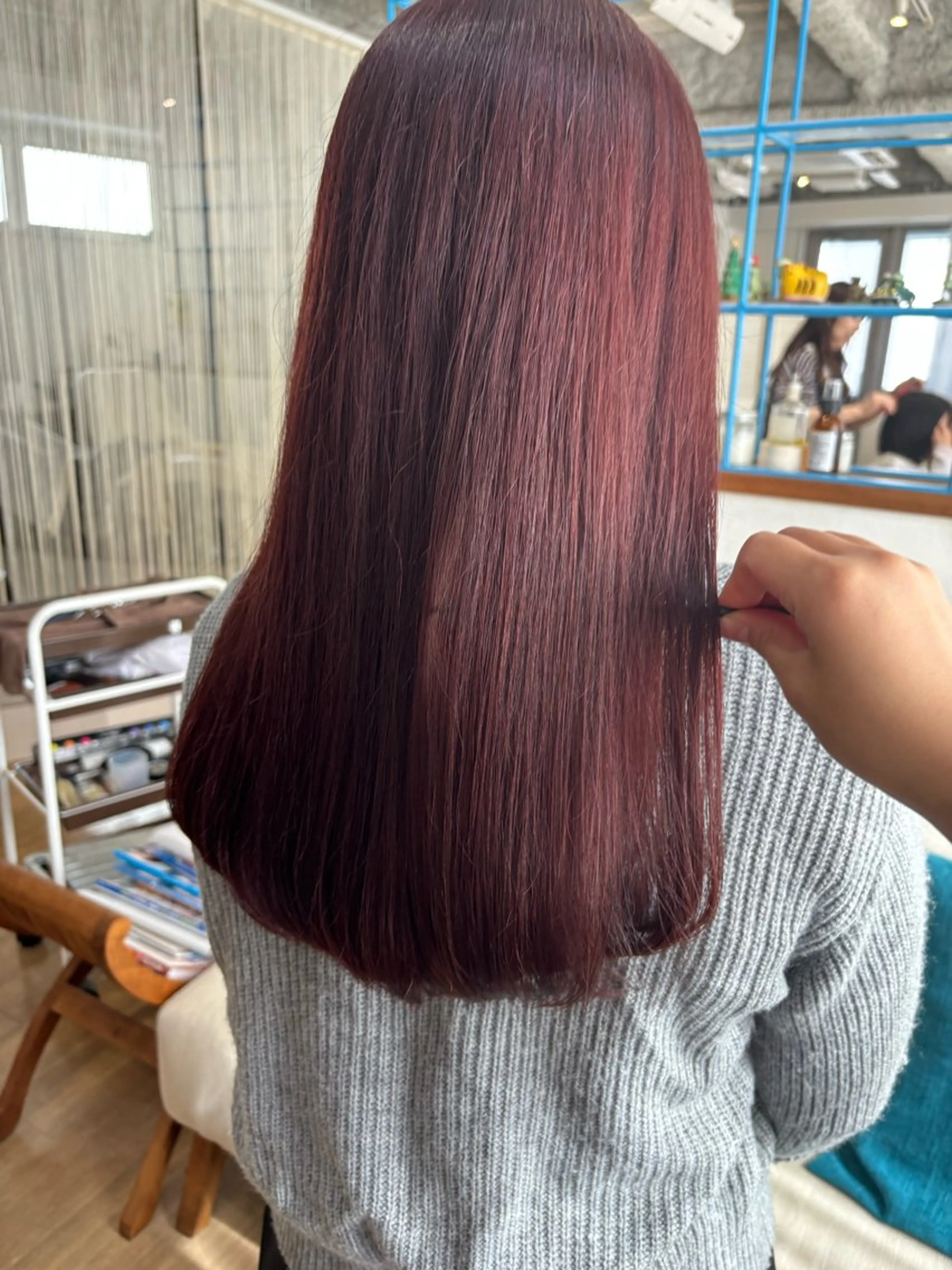 ロング カラー ピンクカラー レッドカラー カット ヘアカラー トリートメント RINNO🌷艶髪/ 艶カラーのヘアスタイル