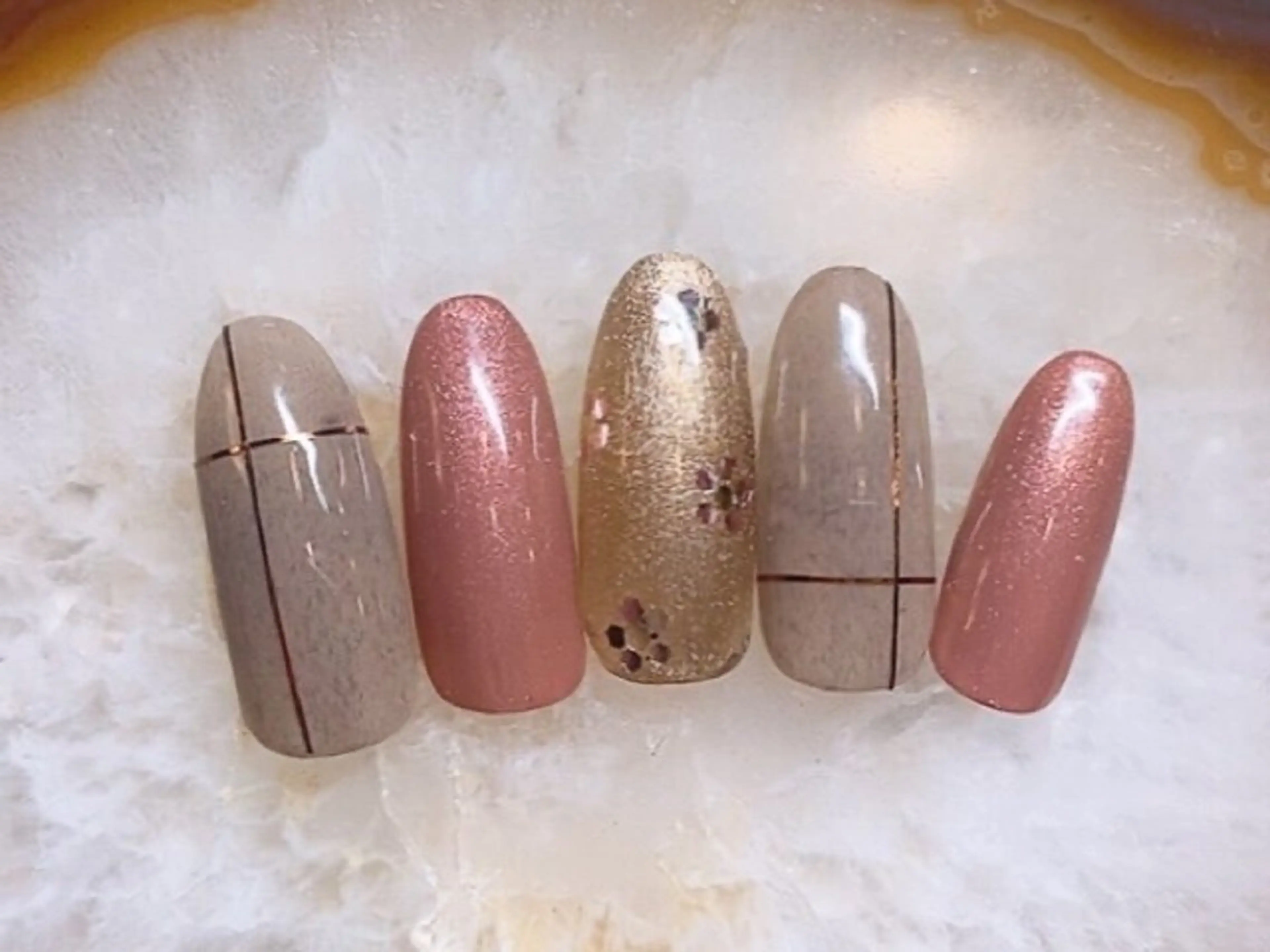 ネイル aimer tomomiのネイルデザイン