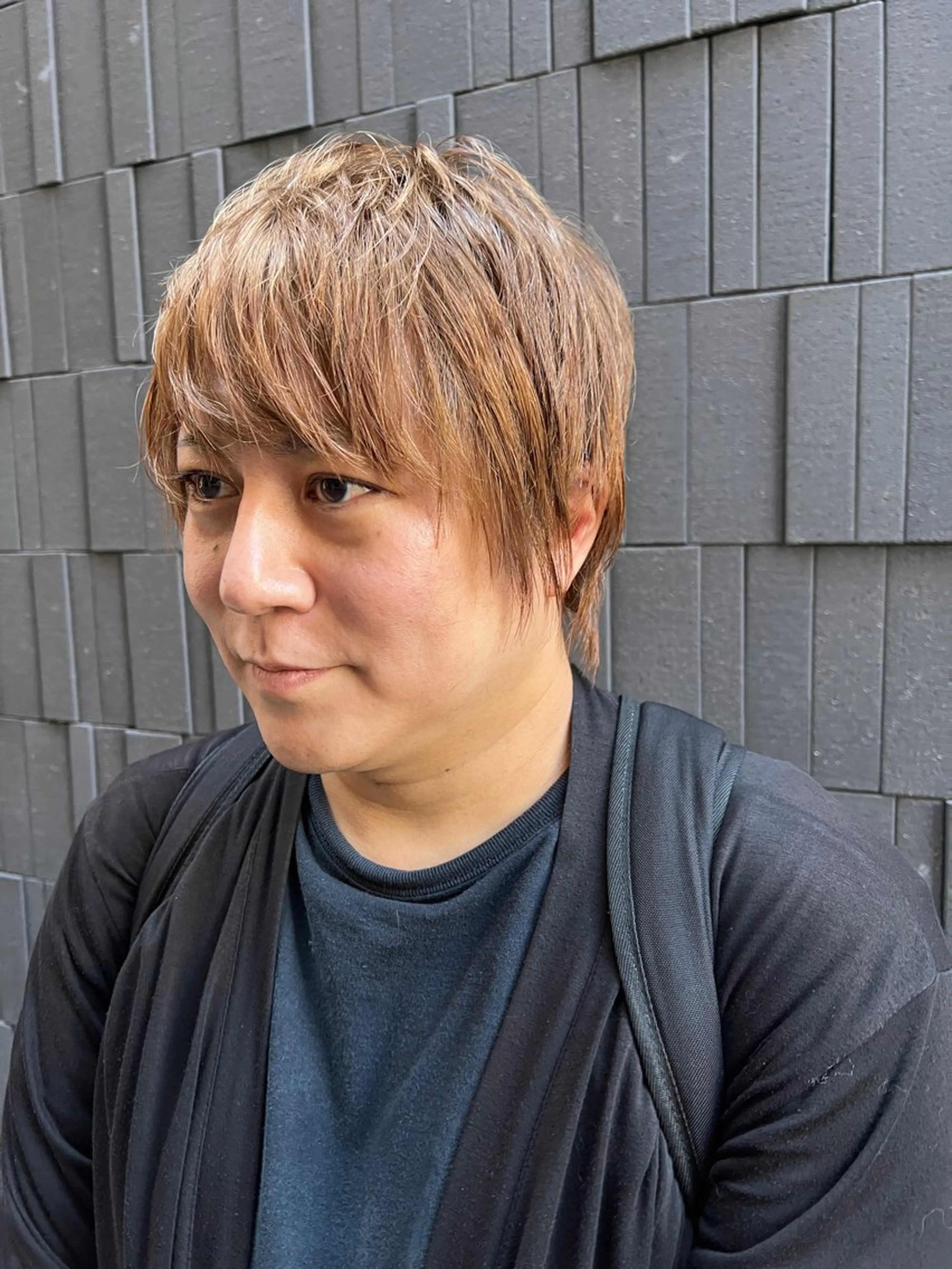 ショート カラー カット ヘアカラー BEACH　HAIR&NAIL所属・両国駅徒歩1分⭐️ アイロン仕上げのヘアスタイル