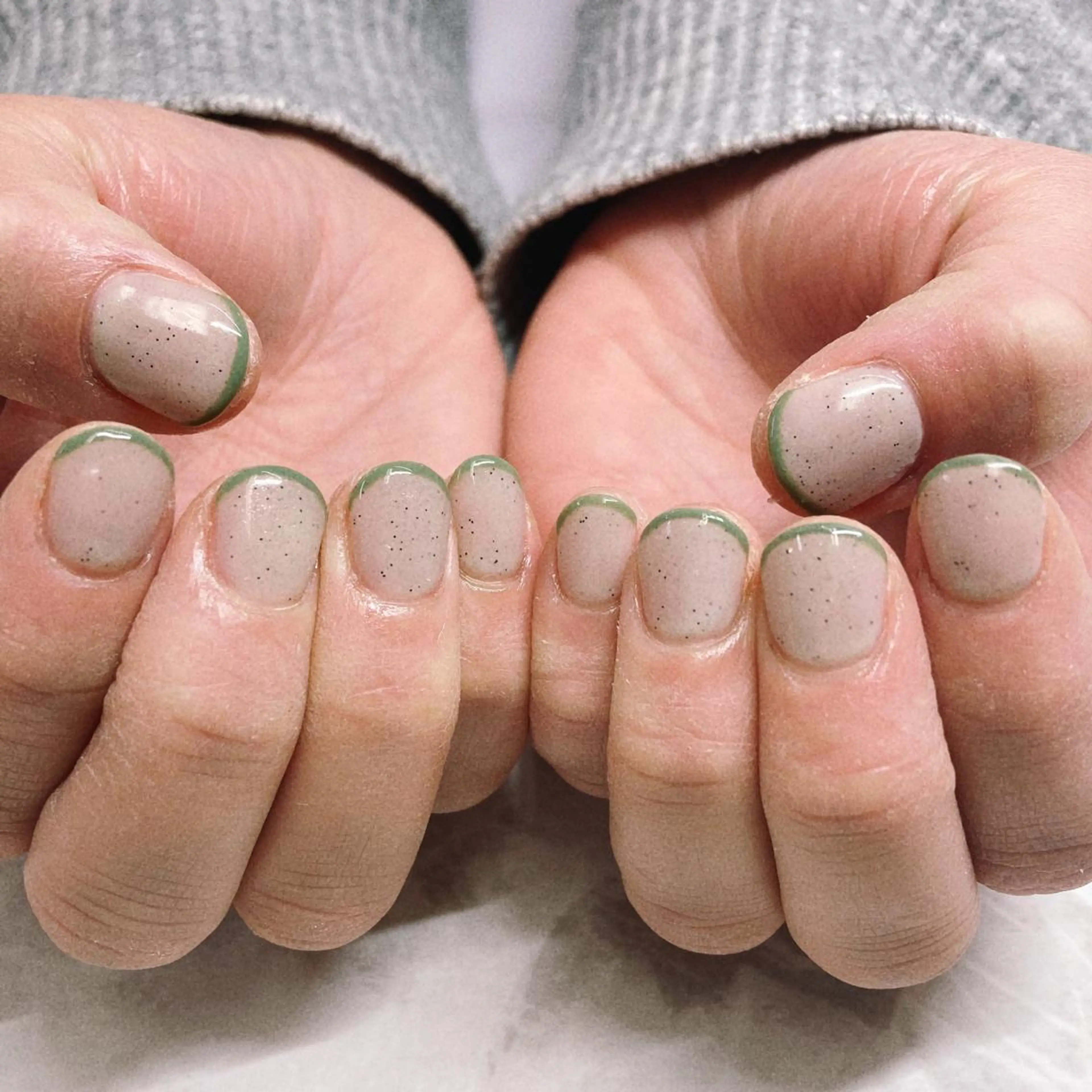 ネイル フレンチネイル ジェルネイル RicottEYELASH&NAIL所属・下城 葵のエステ・リラクイメージ