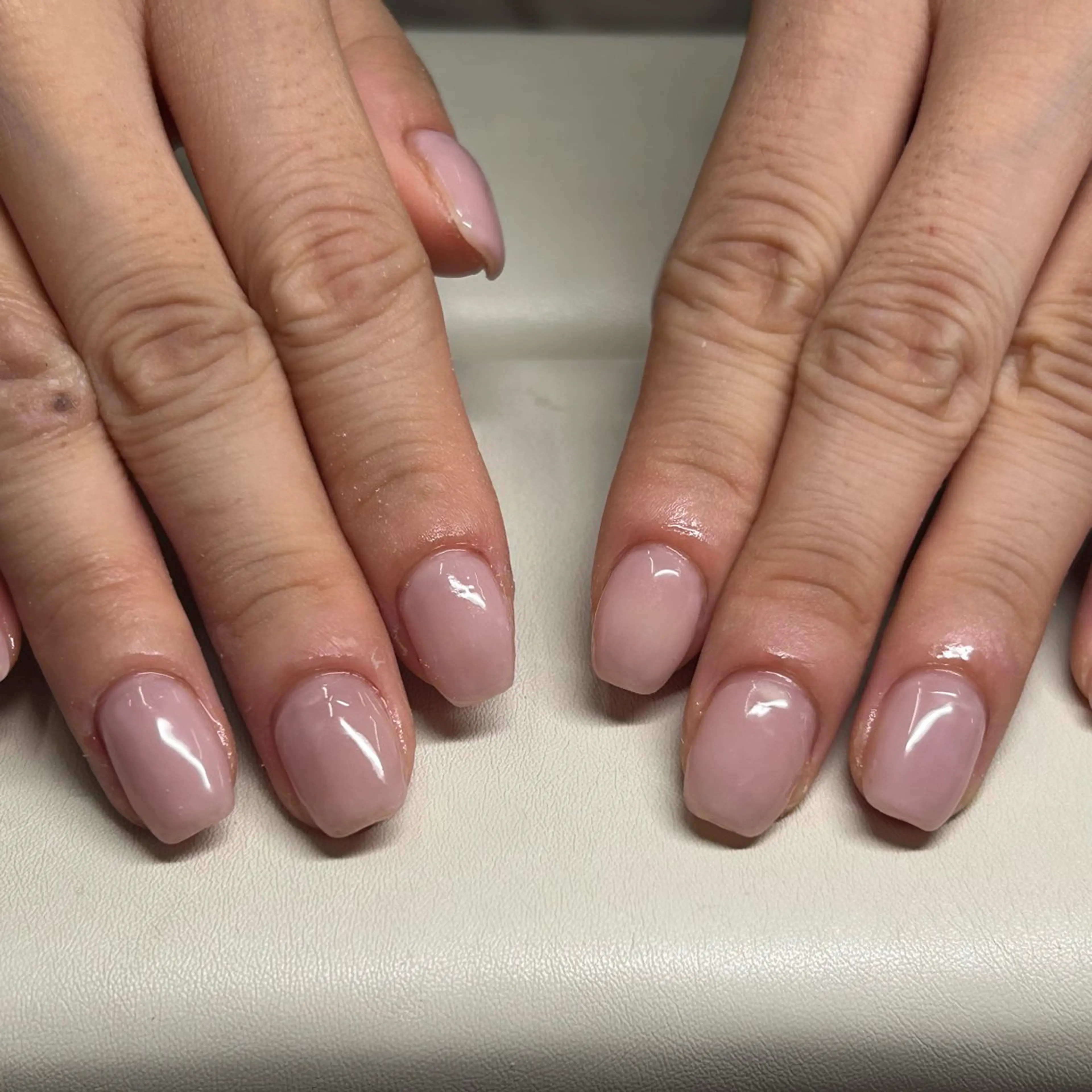 ネイル M&D Beauty Salon 銀座店所属・M&D銀座 AYAのネイルデザイン