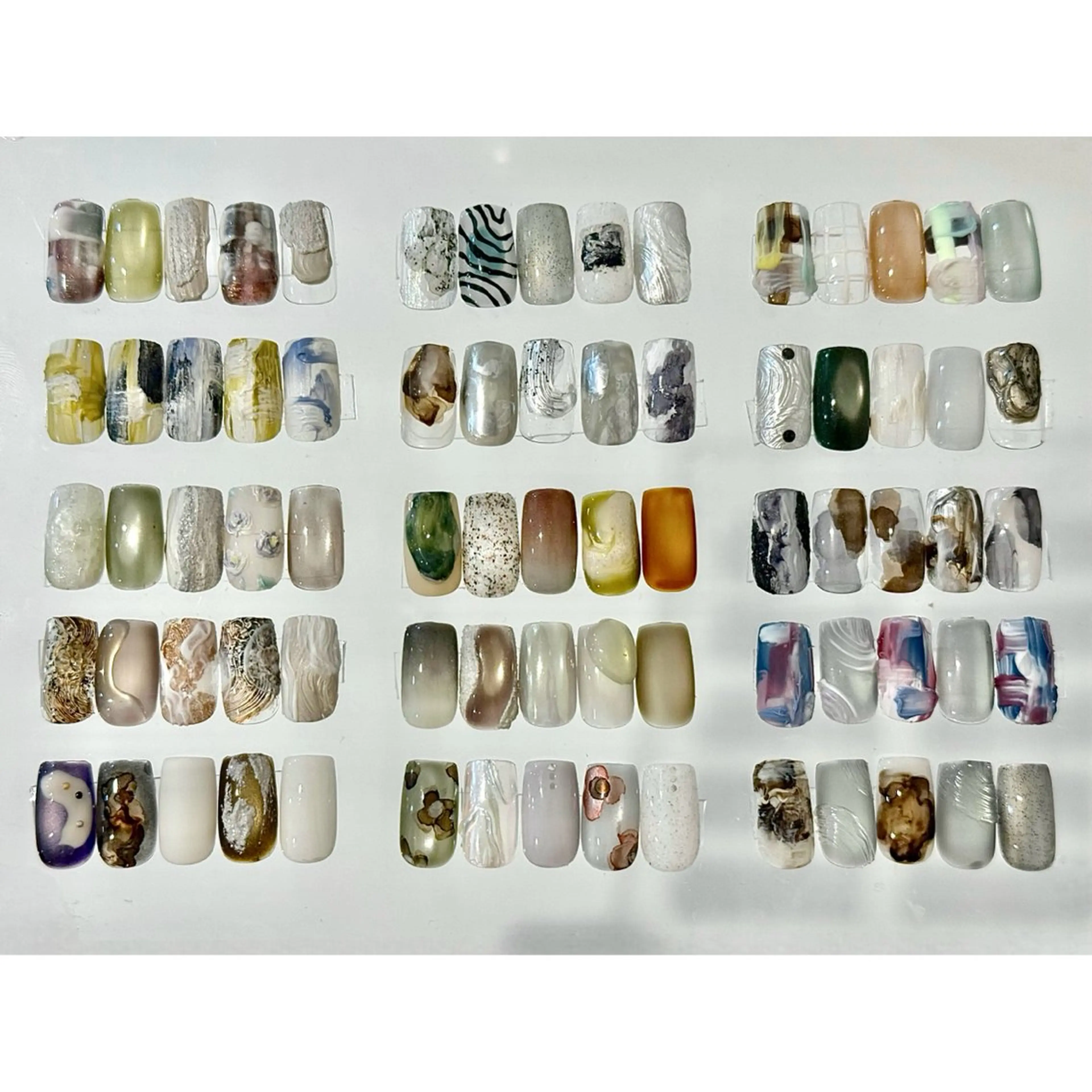 ネイル ハンドネイル _ chihiroのネイルデザイン