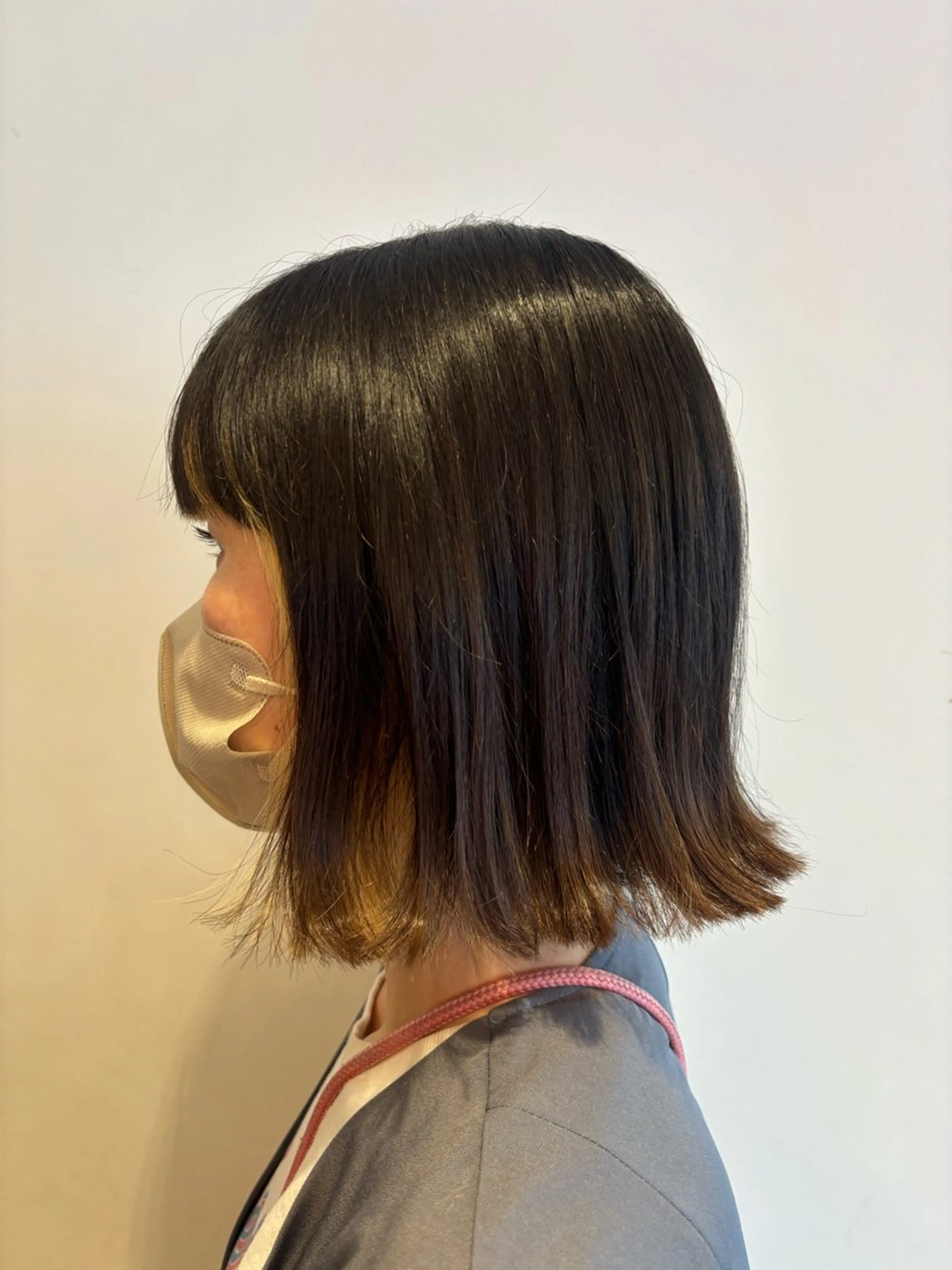 ミディアム レナーク イスト ひとみのヘアスタイル