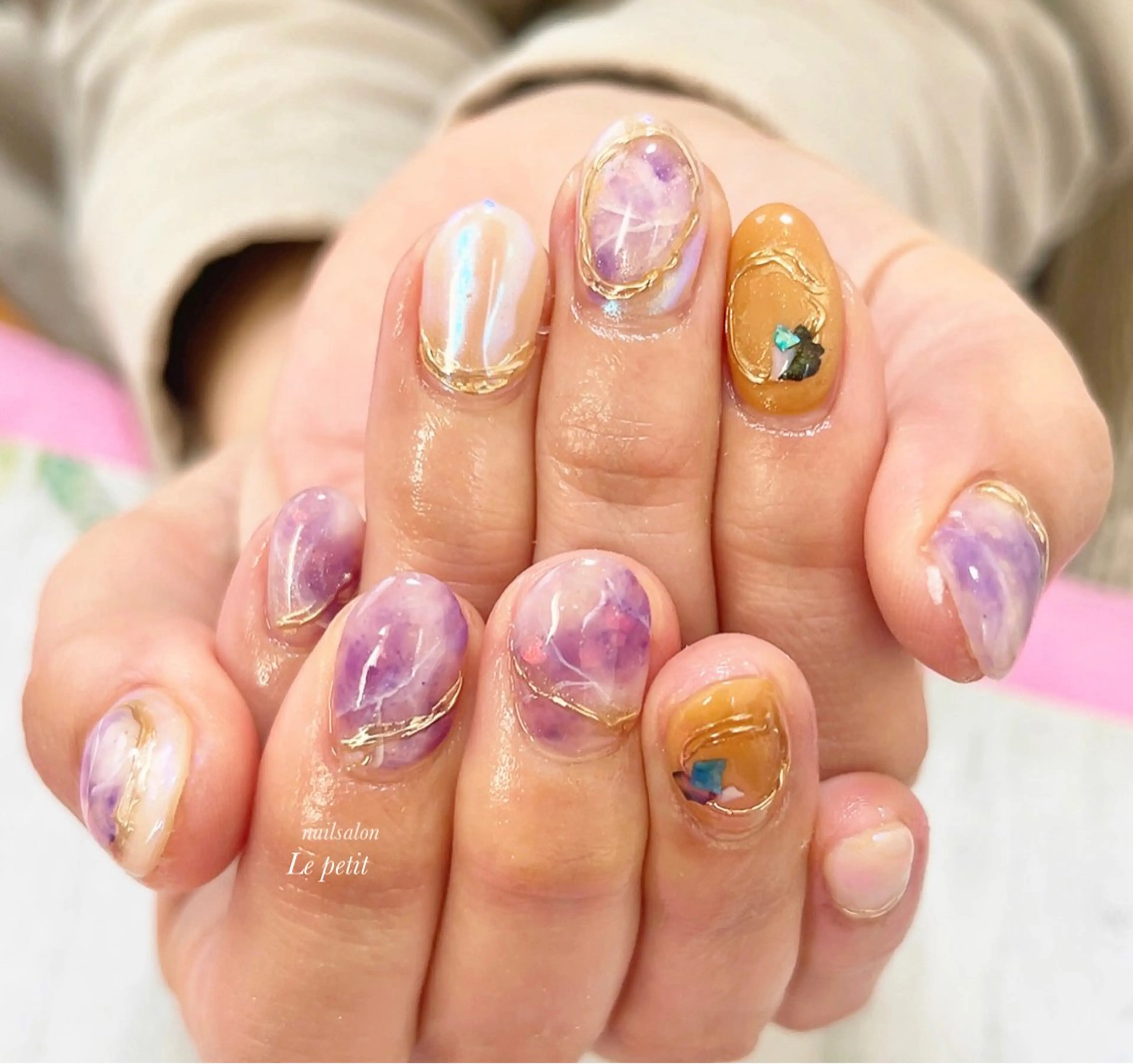 ネイル 石野 広佳のネイルデザイン