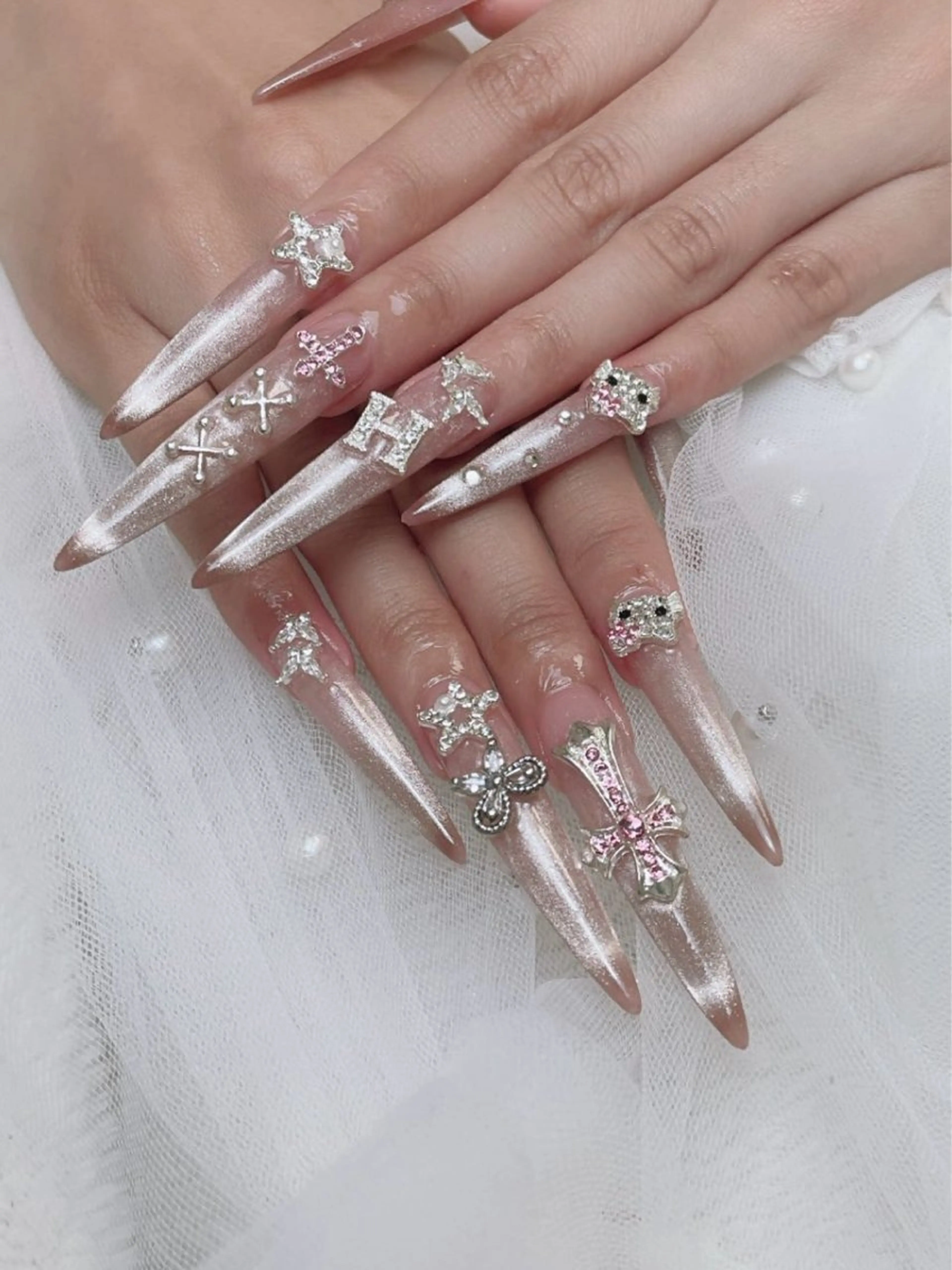 ネイル ハンドネイル ネイルサロンロータス (渋谷店)のネイルデザイン