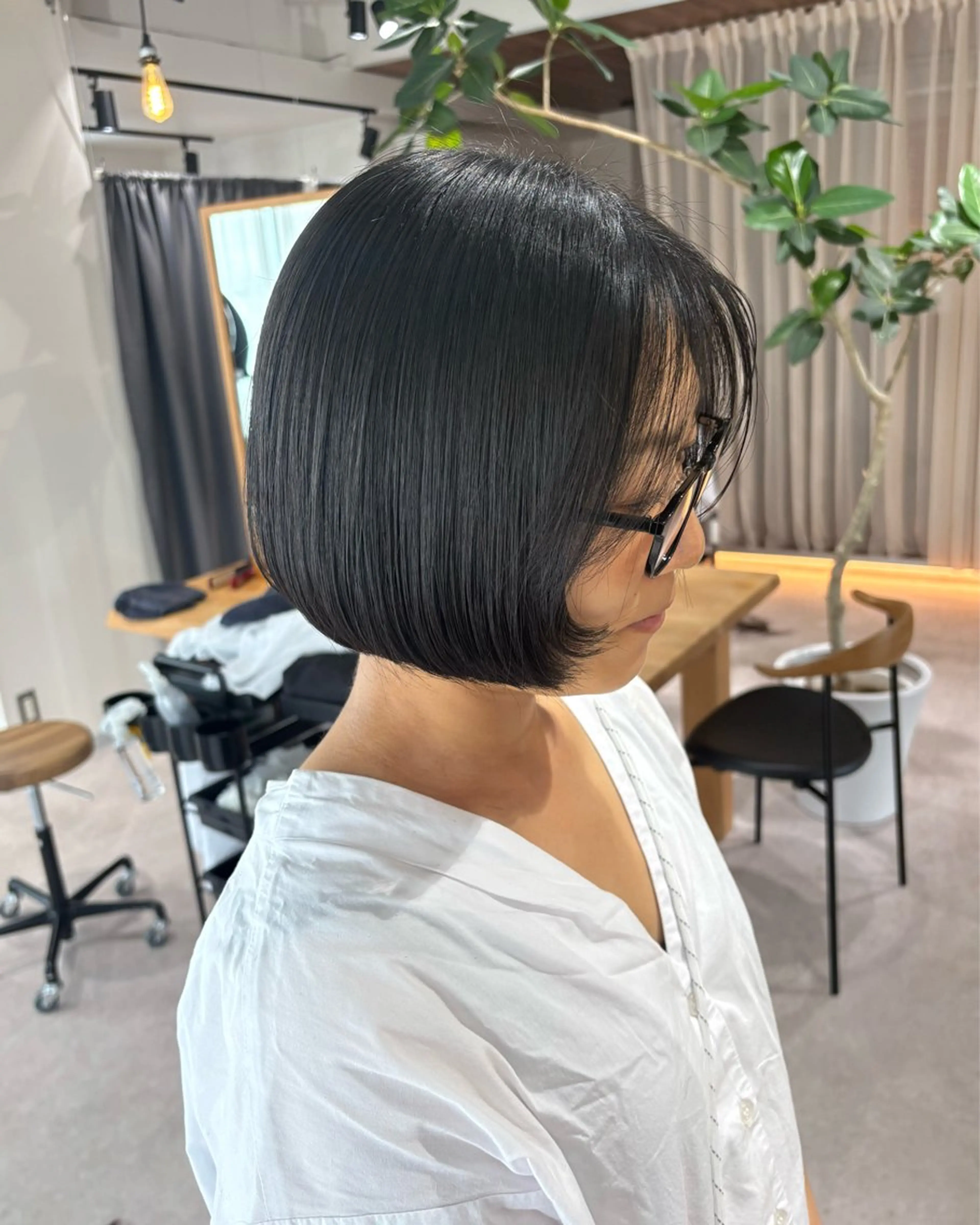 ショート ボブ 顔周りカット カット aina / n.w.hのヘアスタイル