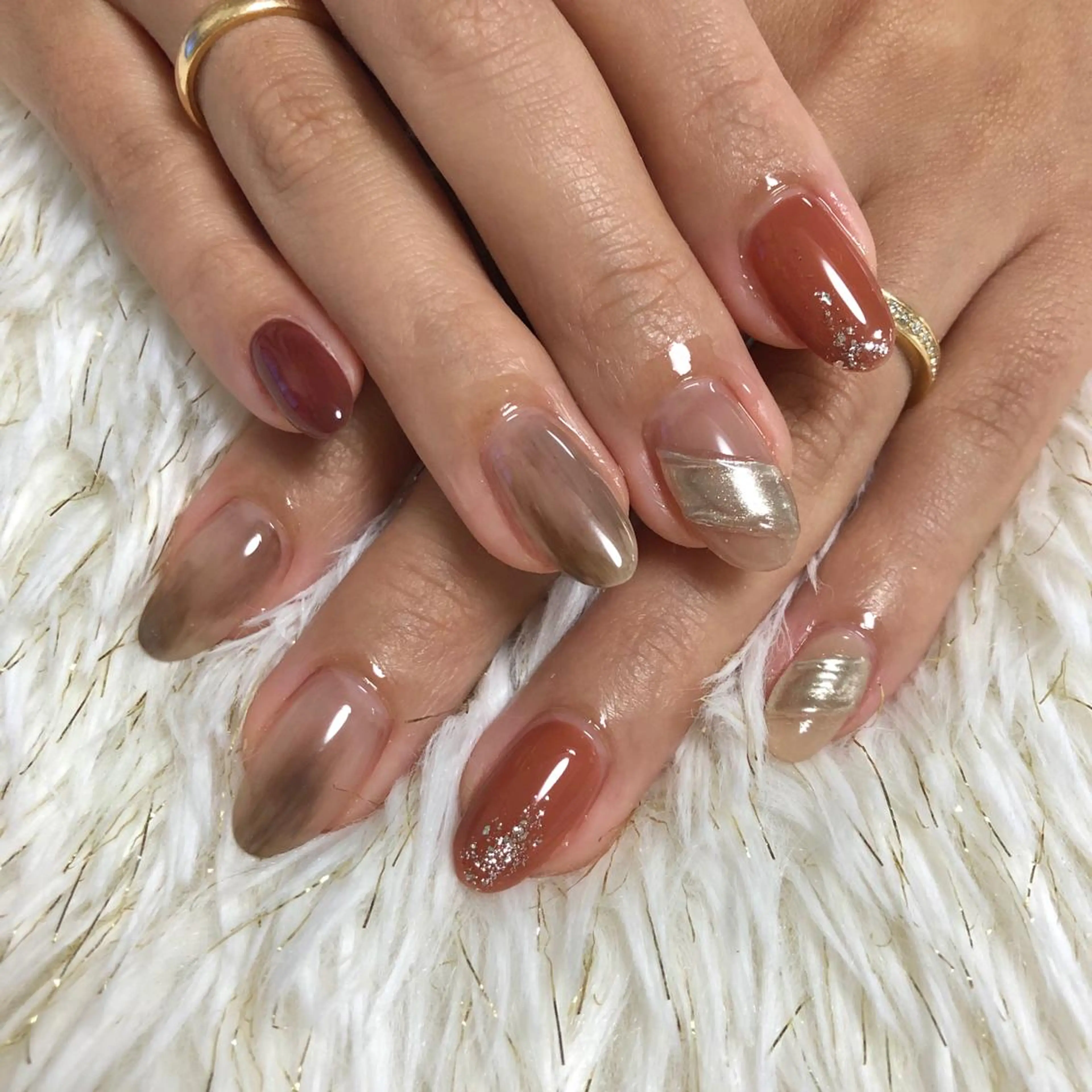 ミディアム カラー パーマ ネイル マツエク・マツパ ハンドネイル MALCAnail(マルカネイル)所属・荒木 莉奈のネイルデザイン