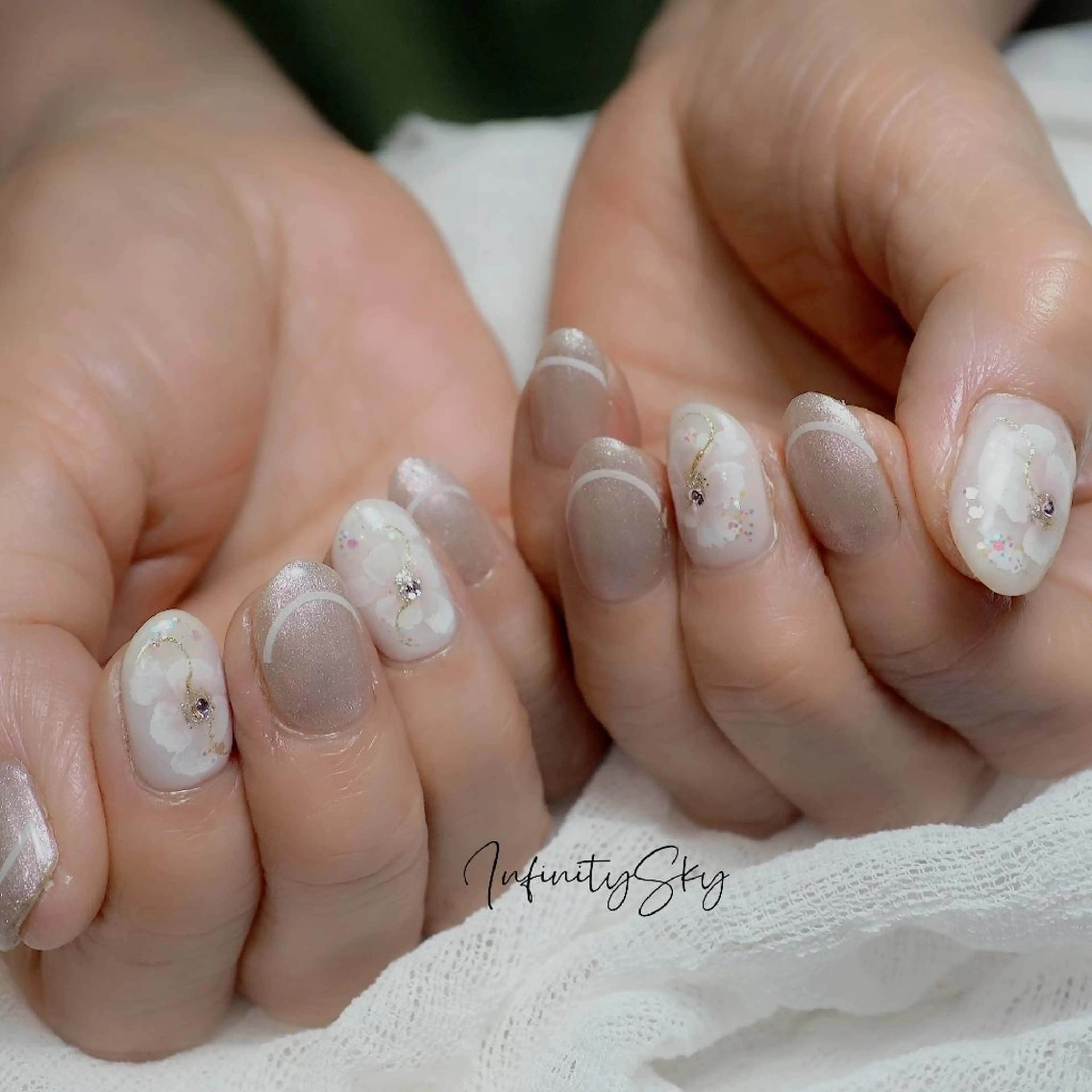 ネイル アートネイル フラワーネイル infinity skyのネイルデザイン