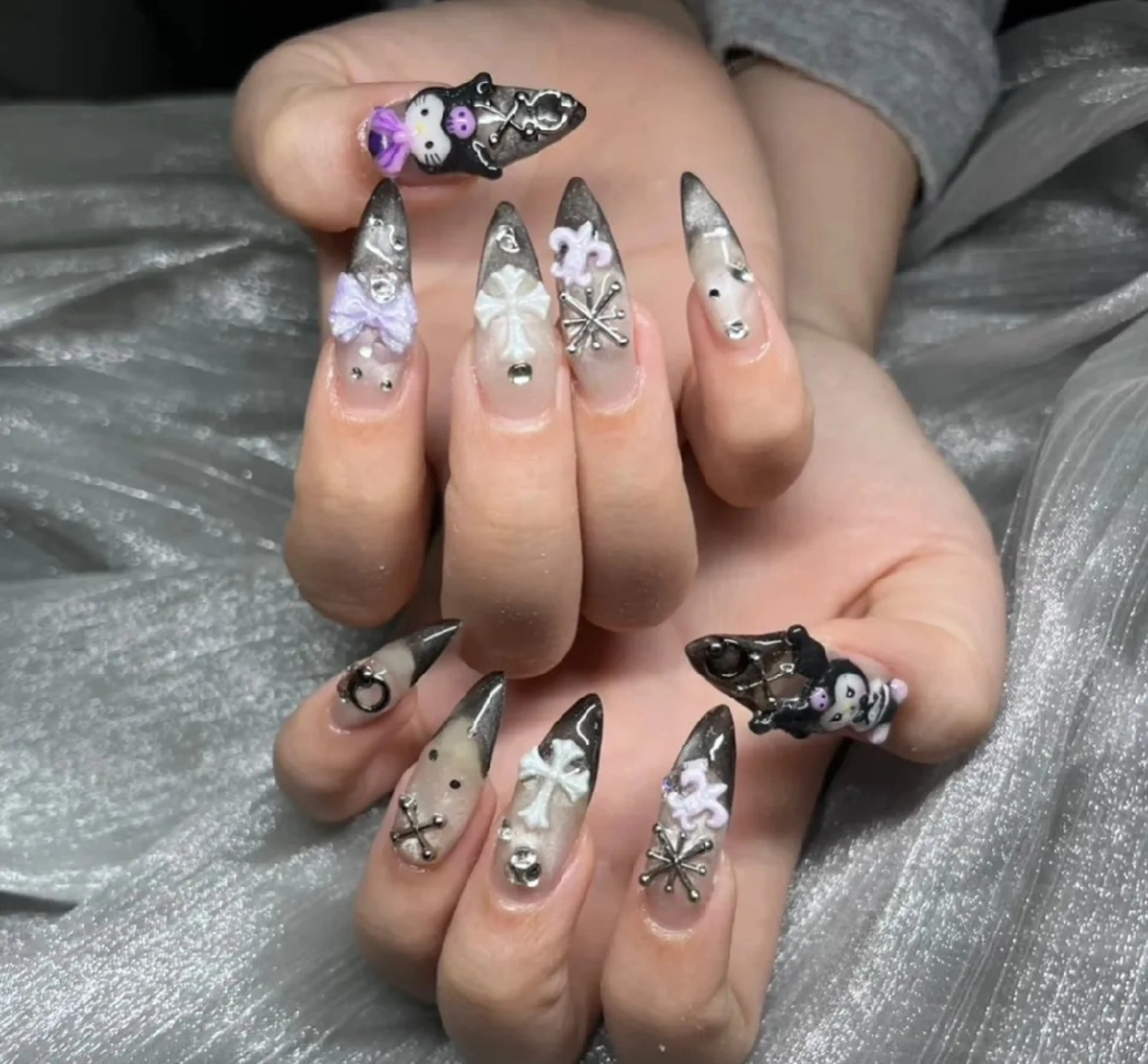 ネイル Re:JUvia 　JUMIのネイルデザイン