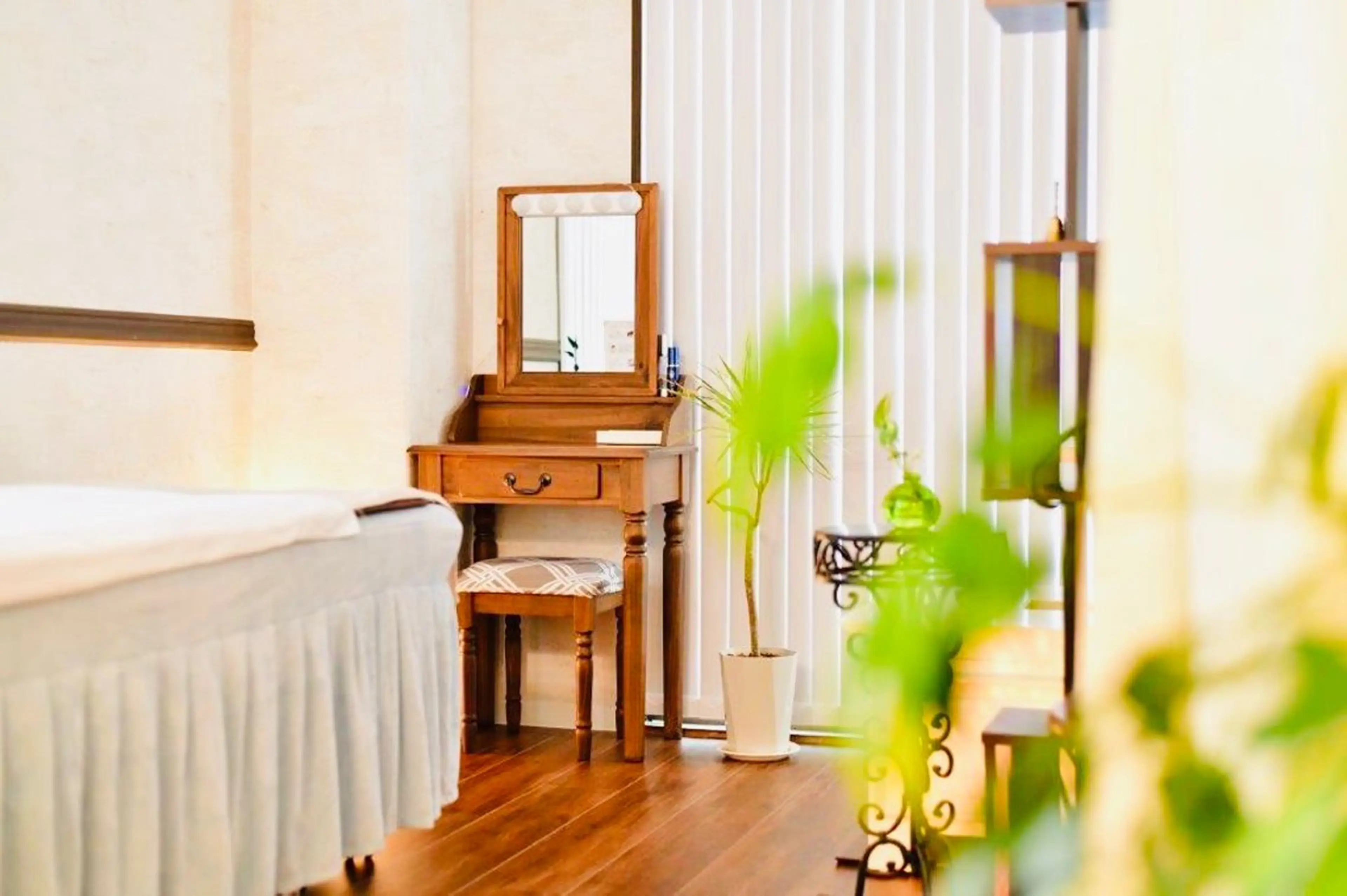 リンパ×ハーブ蒸し TIARA.烏丸三条のエステ・リラクイメージ